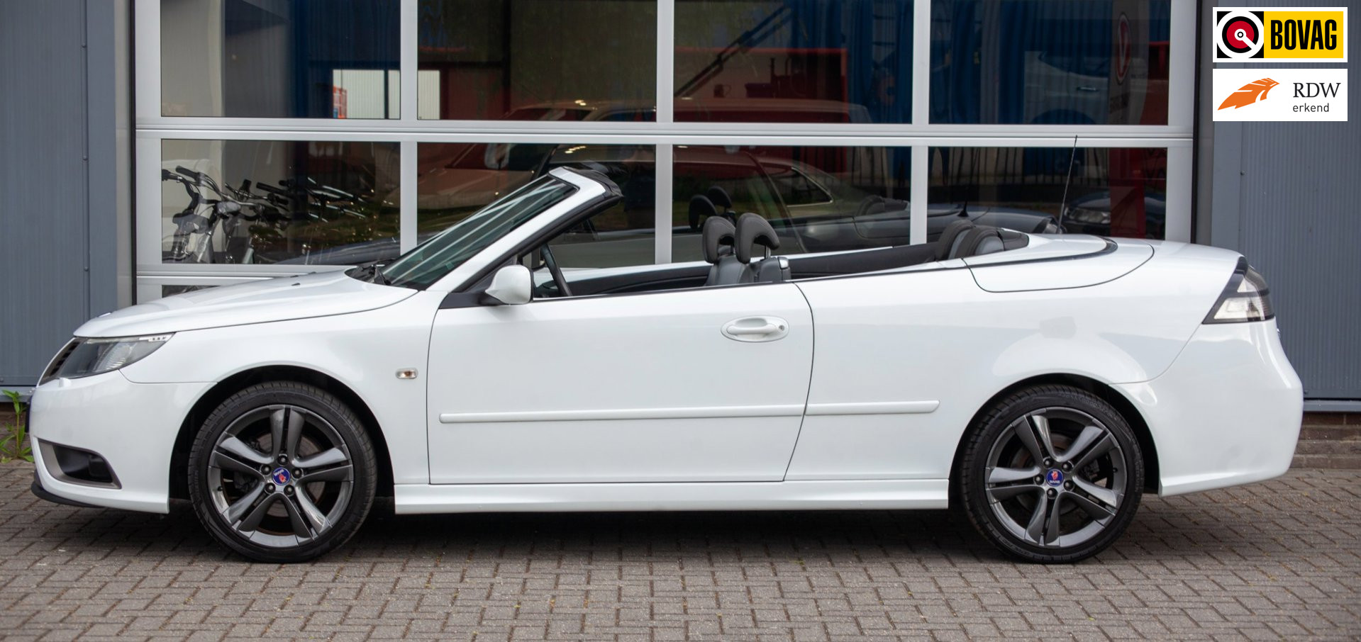 Saab Saab 9-3 1.8t Vector TX uitgevoerd 2008 - voorkant