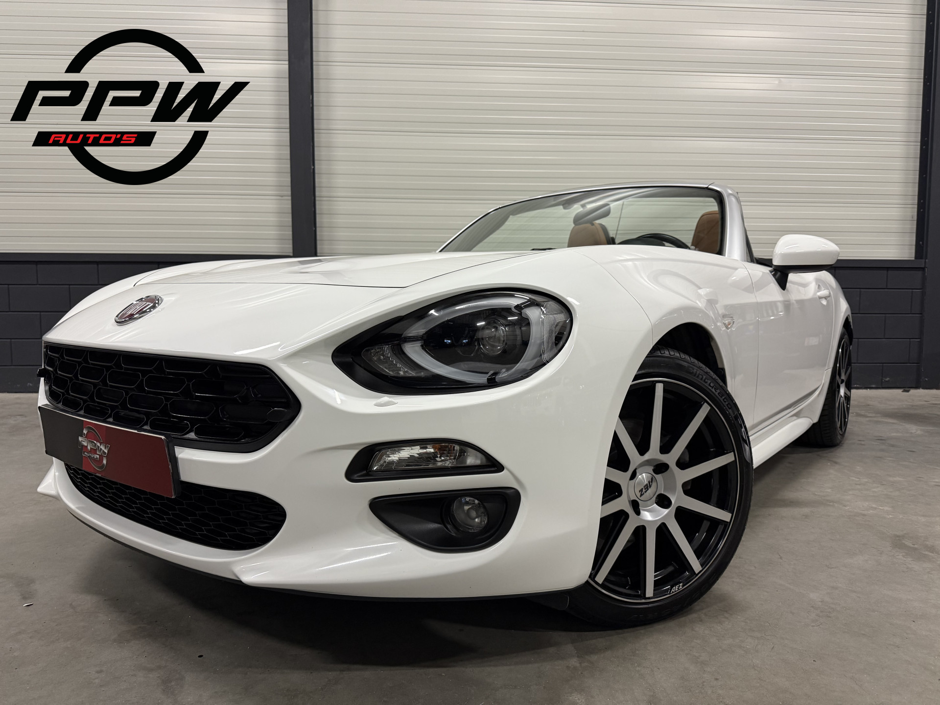 Foto van FIAT FIAT 124 SPIDER