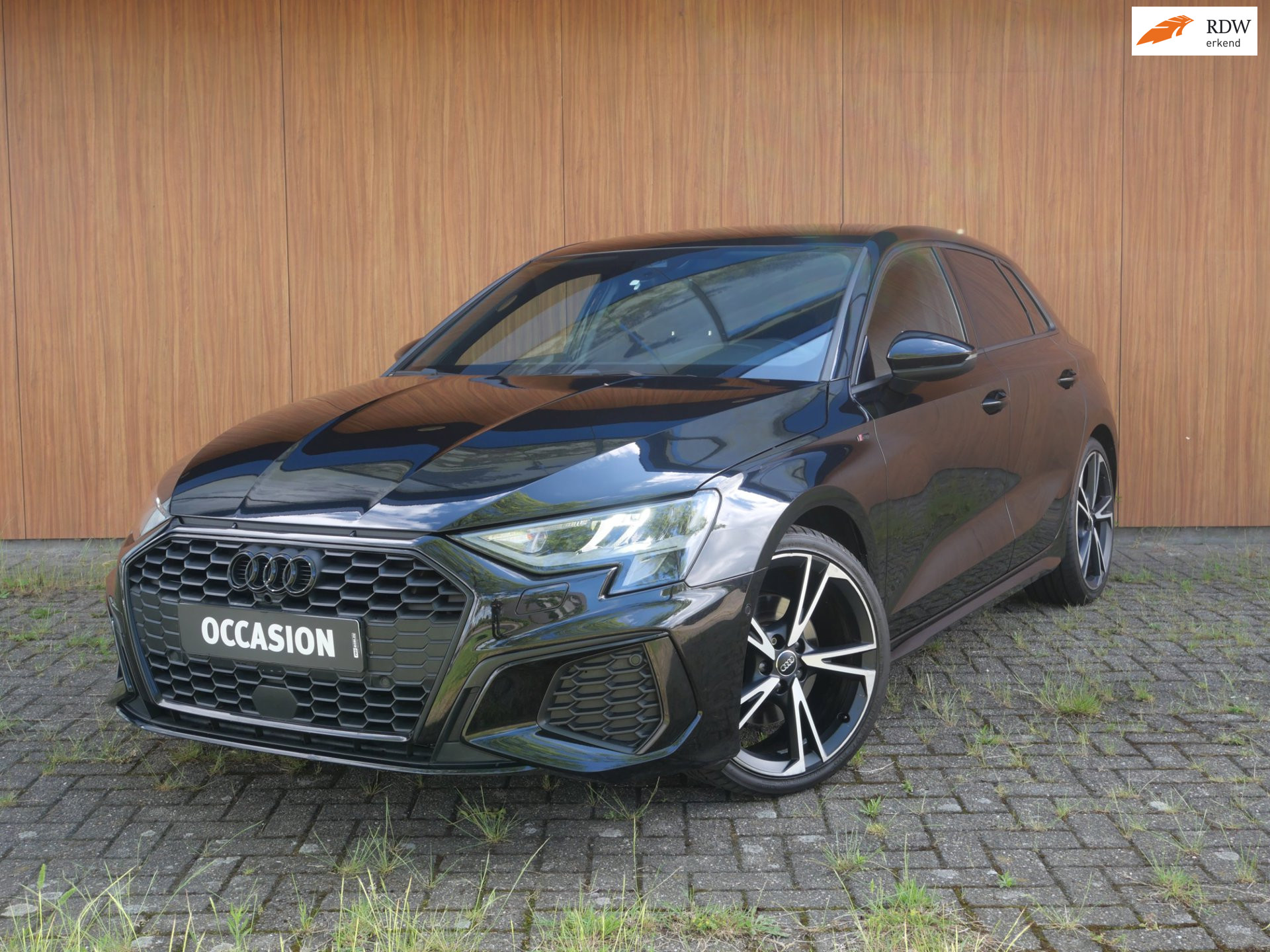 Audi A3 Limousine FD7FD7GC002RT011B174BFAEM1MLN1D0 2020 - voorkant