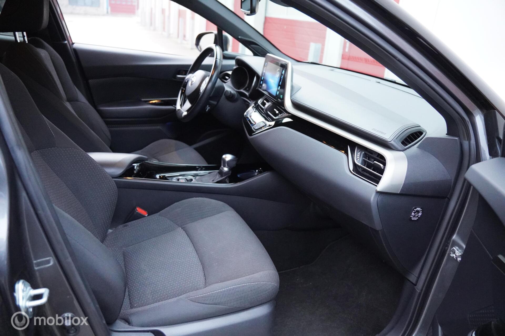 Foto van Toyota Toyota C-hr