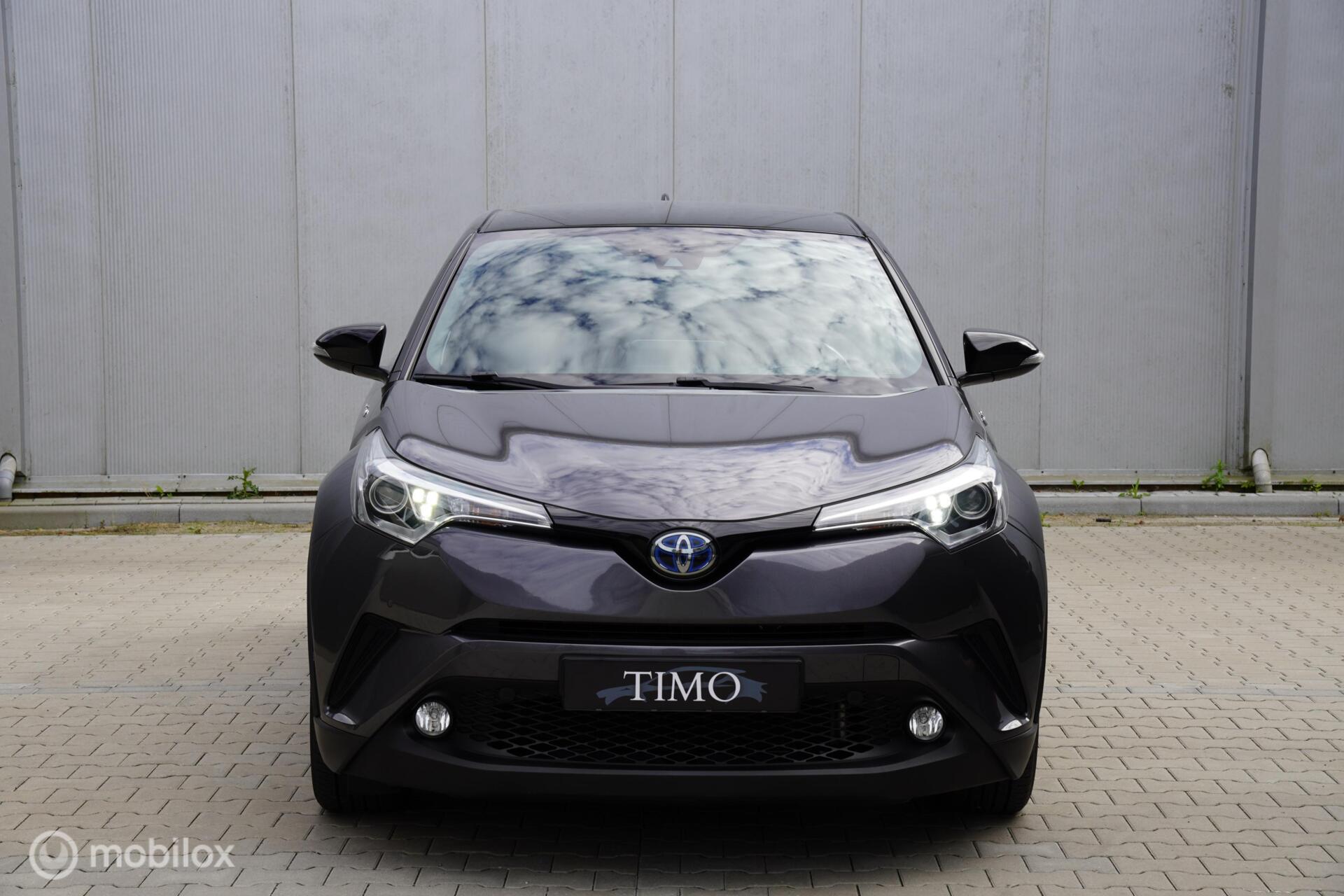 Foto van Toyota Toyota C-hr