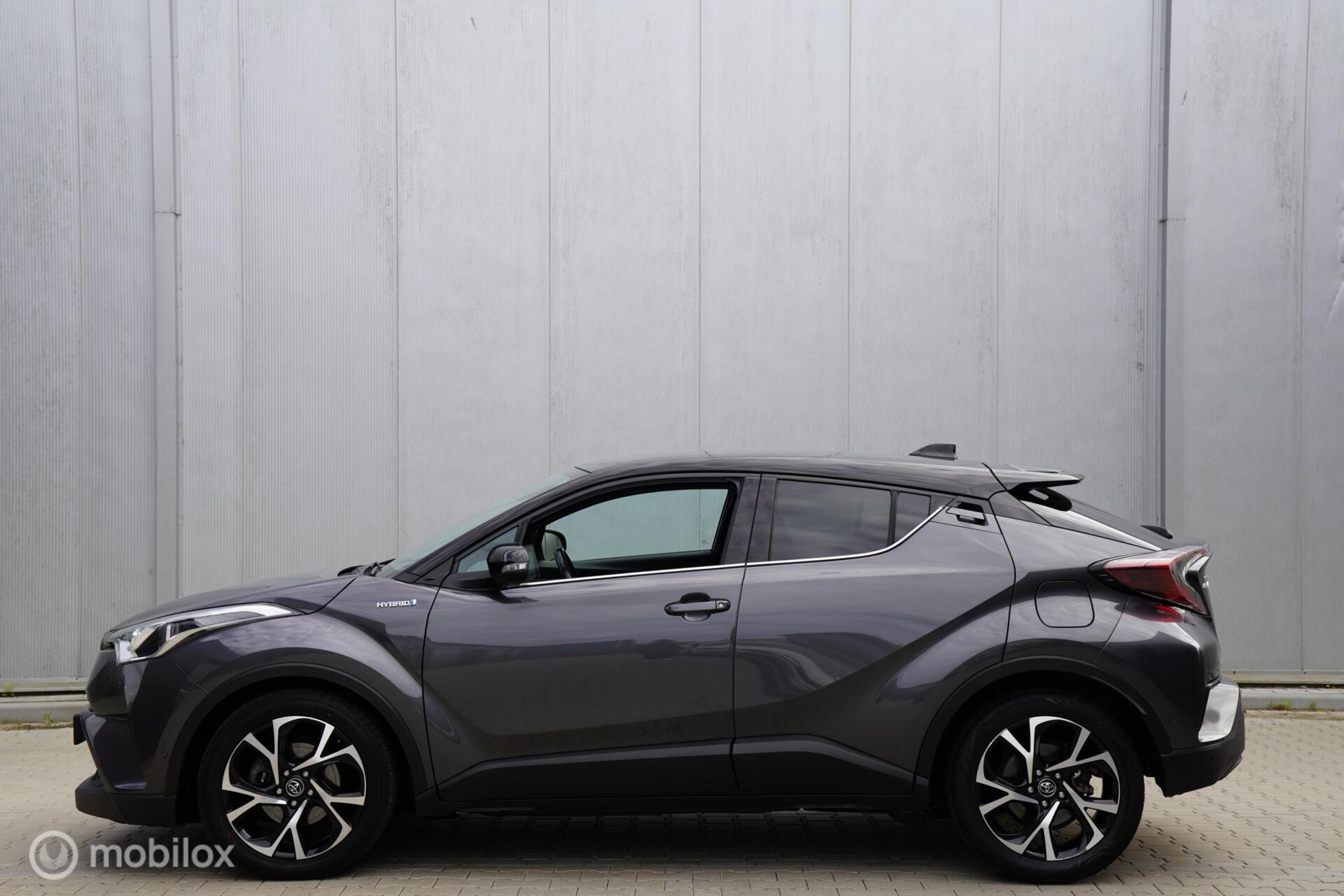 Foto van Toyota Toyota C-hr