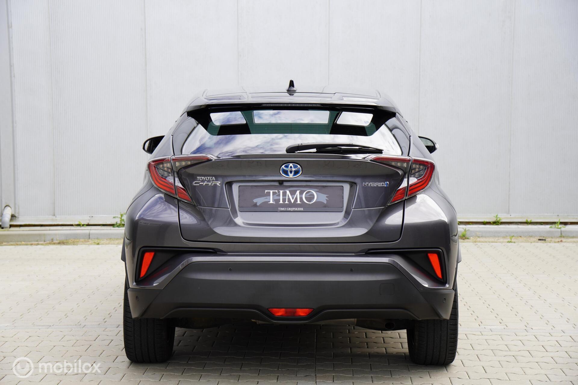 Foto van Toyota Toyota C-hr