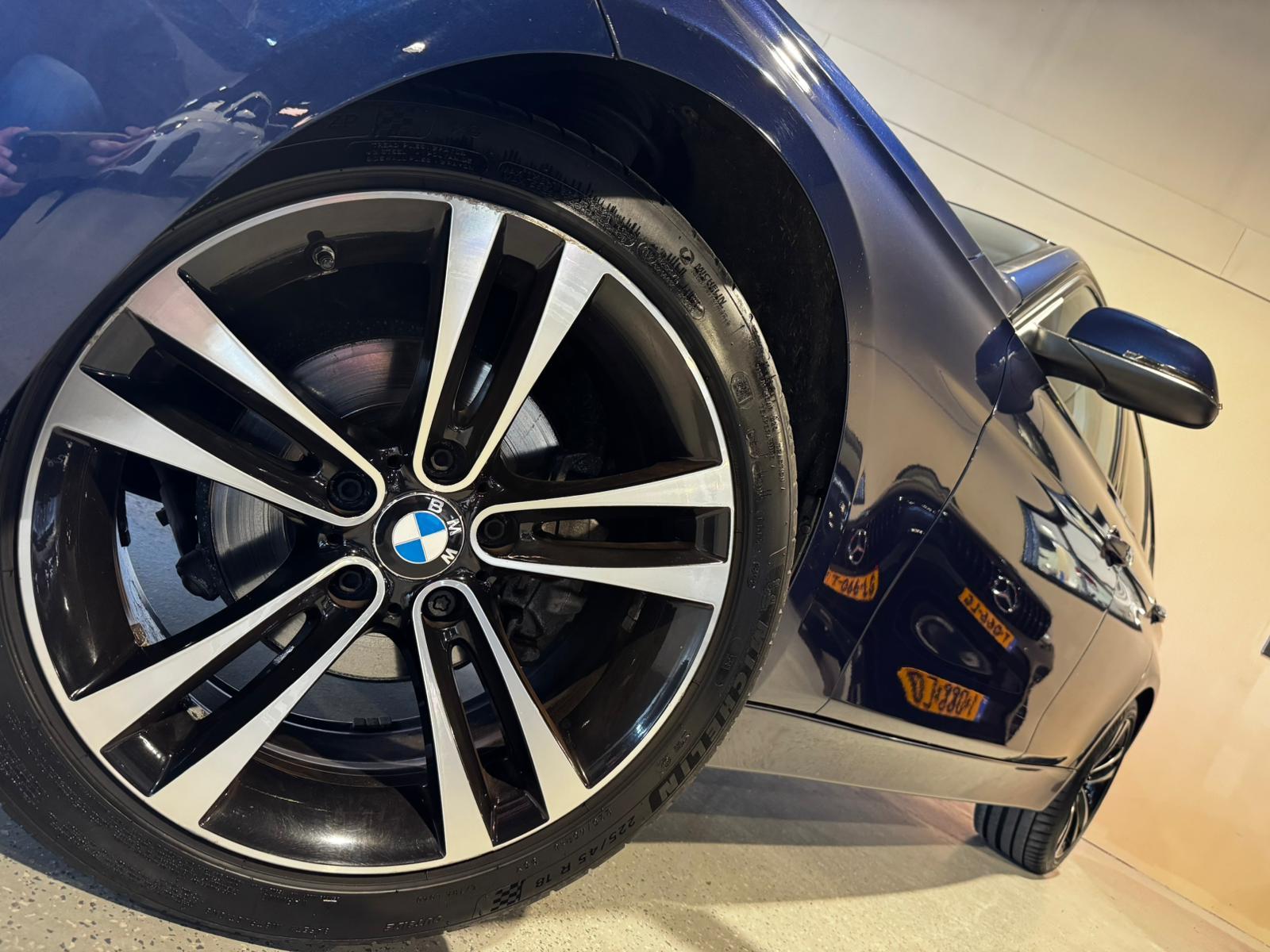 Foto van BMW 318i