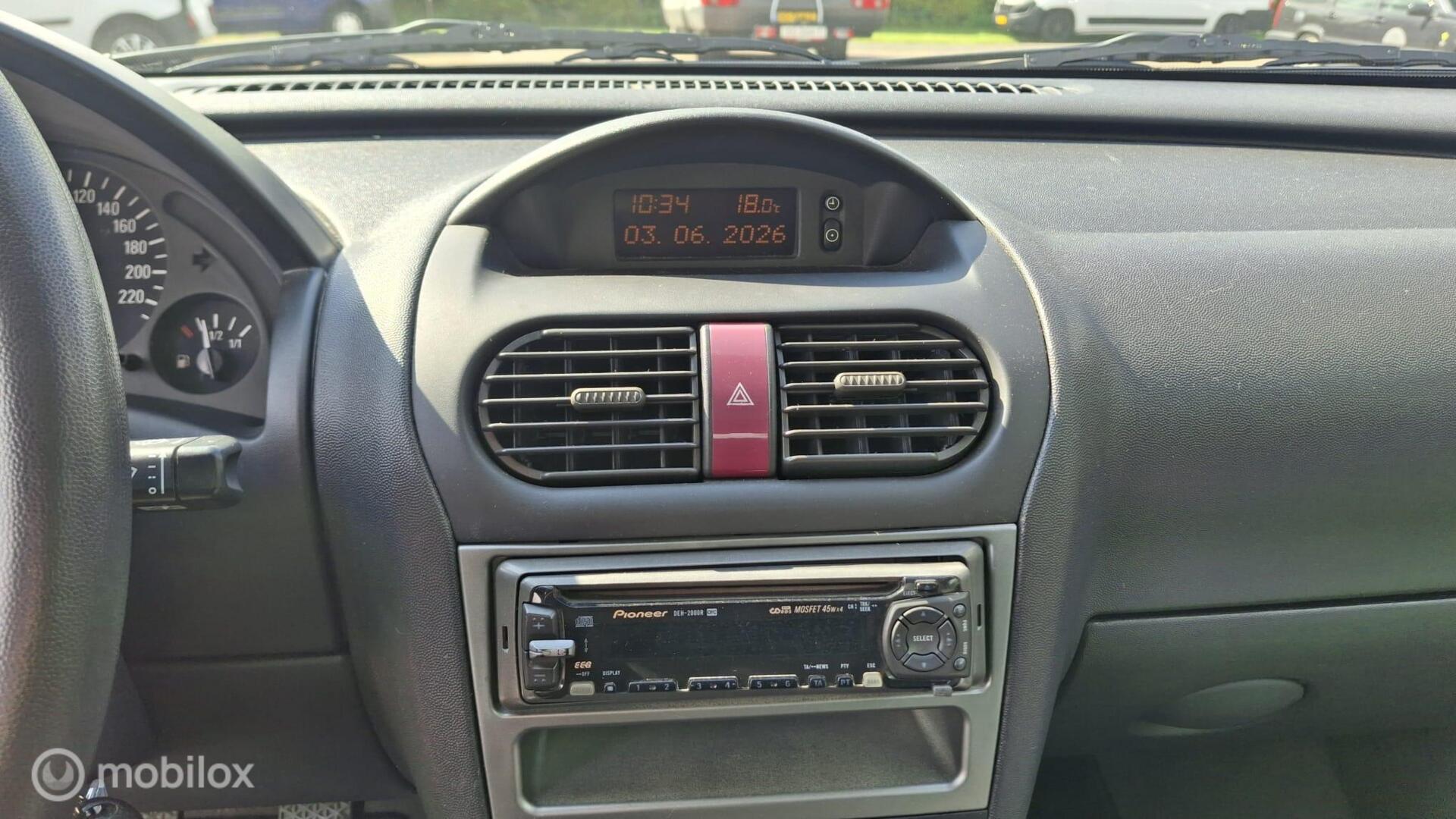 Foto van Opel Corsa-c