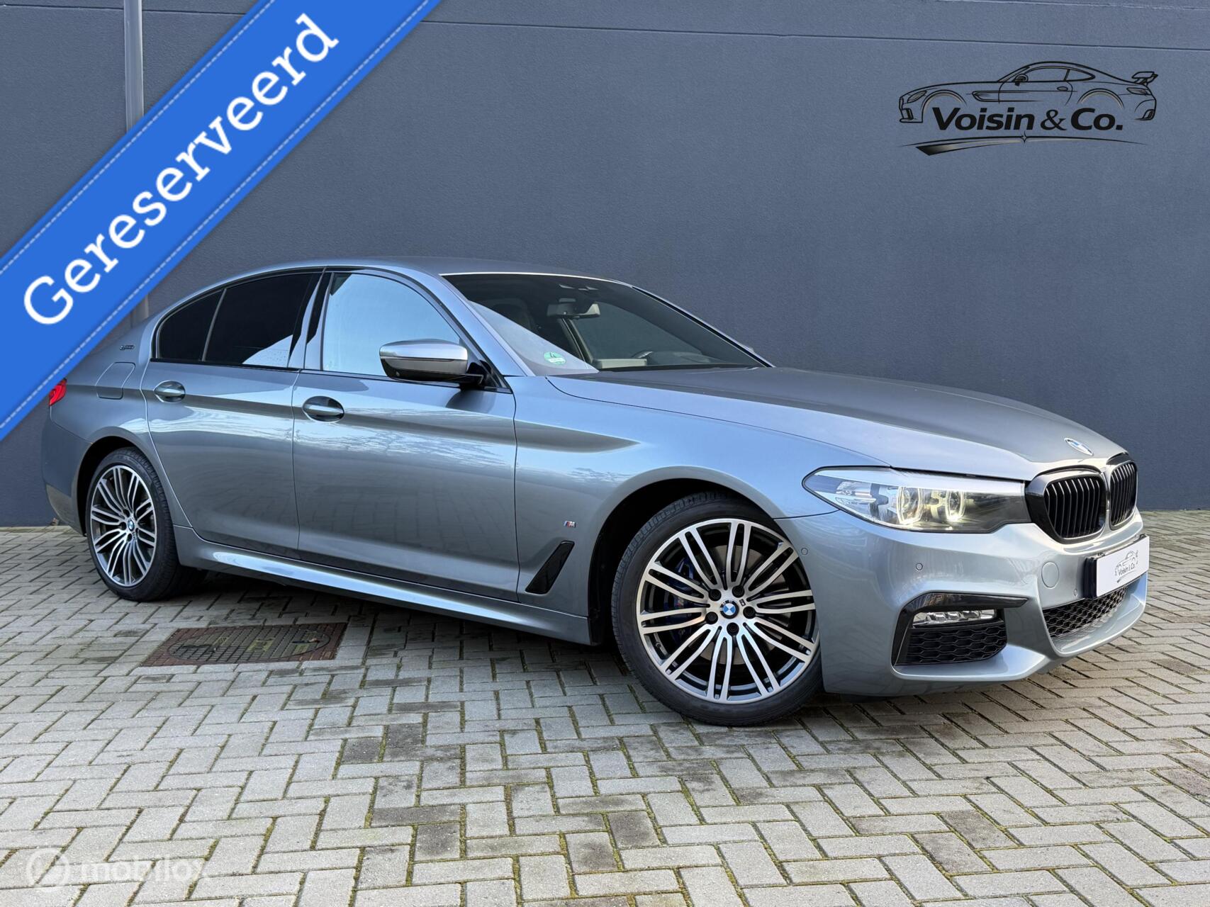 BMW 530e Iperformance 530e iPerformance Executive M-Sport 2018 - voorkant