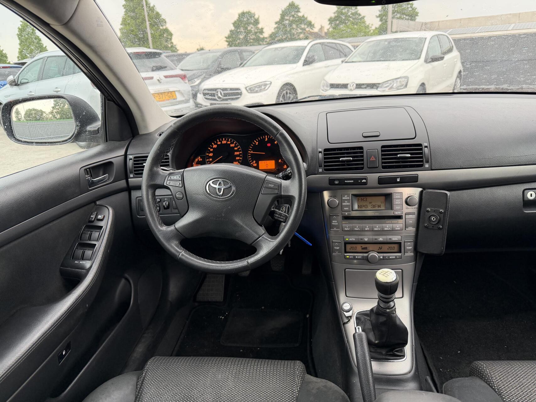 Foto van Toyota Toyota Avensis