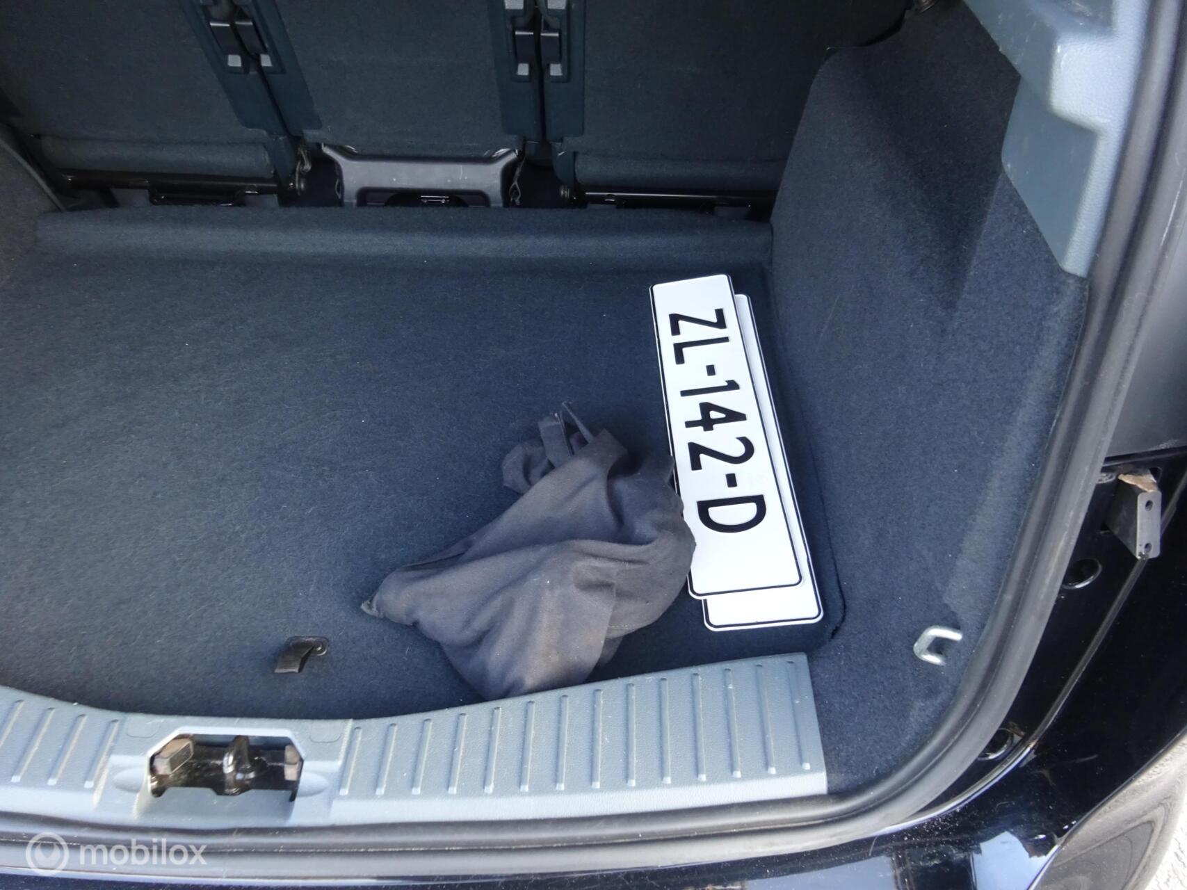 Foto van Ford C-max