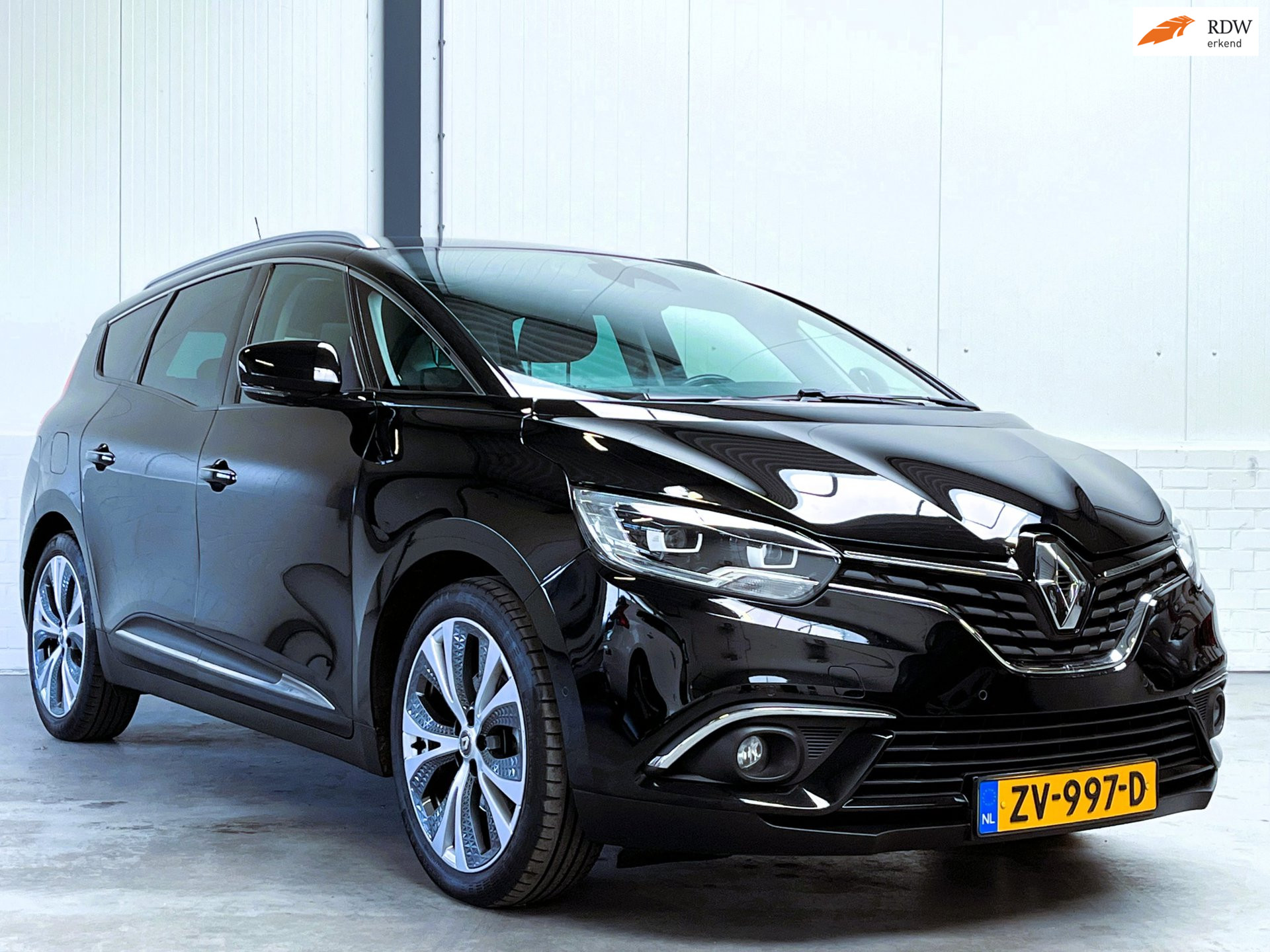 Foto van RENAULT SCENIC