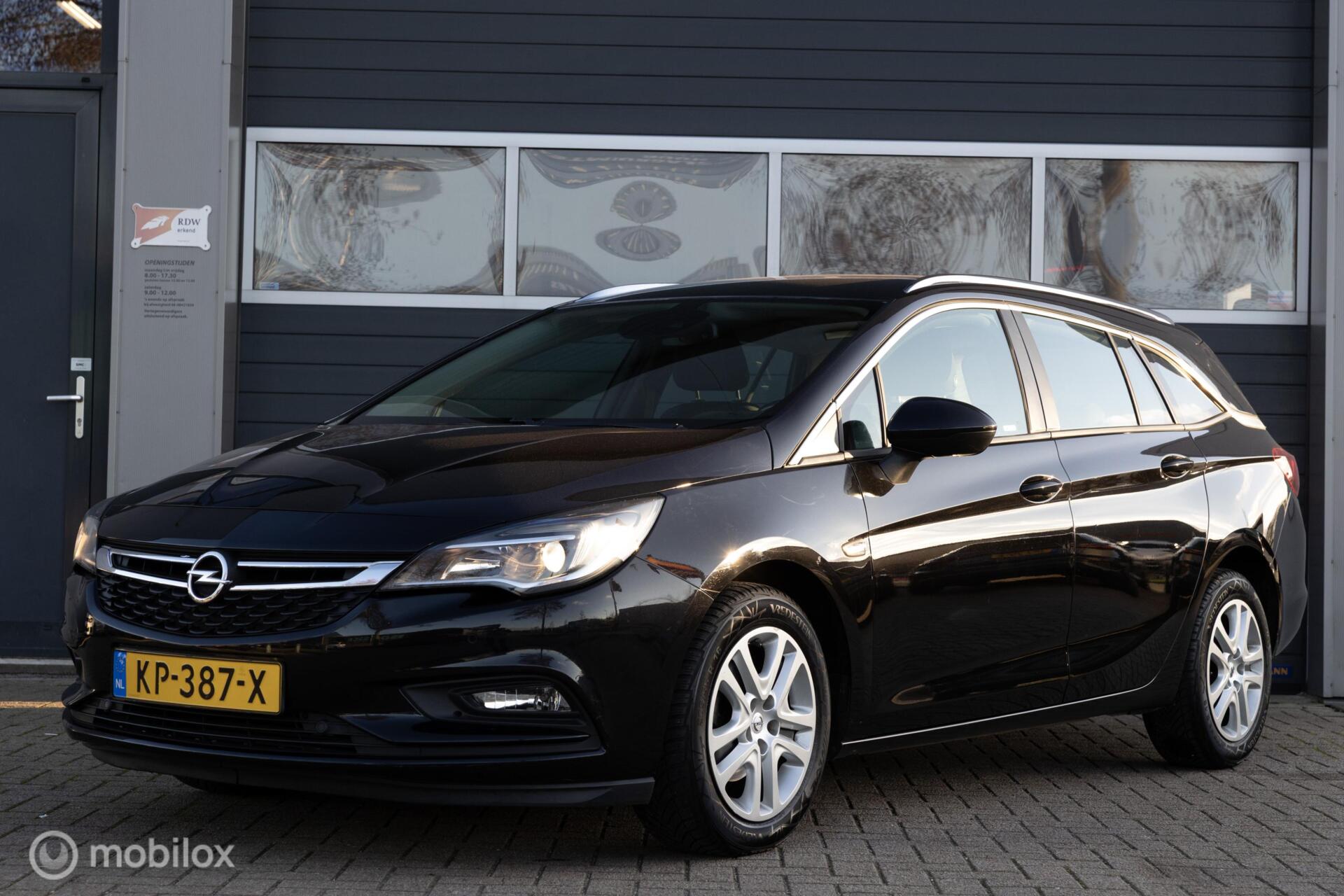 Opel Astra 1.0 Business Executive Camera Apple carplay 2016 - voorkant