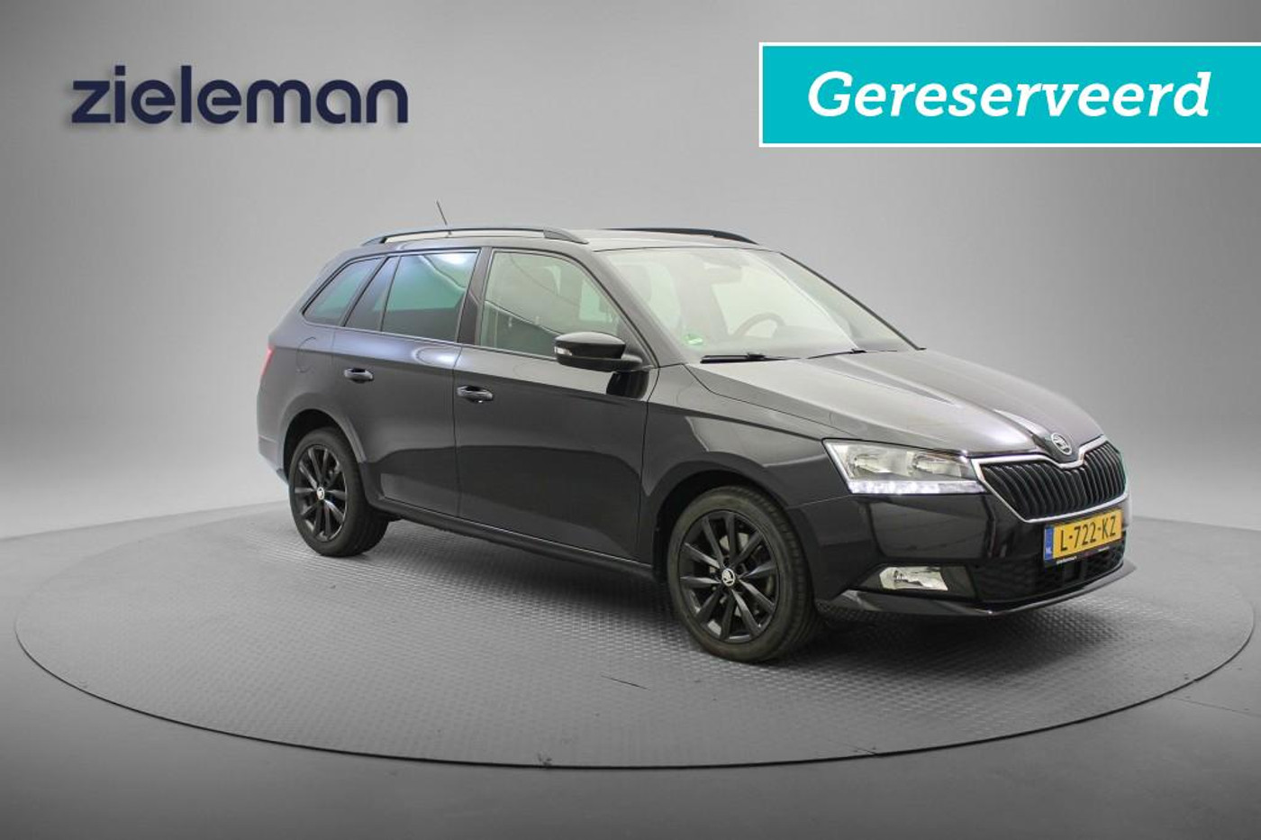 Skoda Fabia Combi 1.0 TSI Business Edition Automaat - Carplay, Camera, Stoelverw. Trekhaak 2021 - voorkant