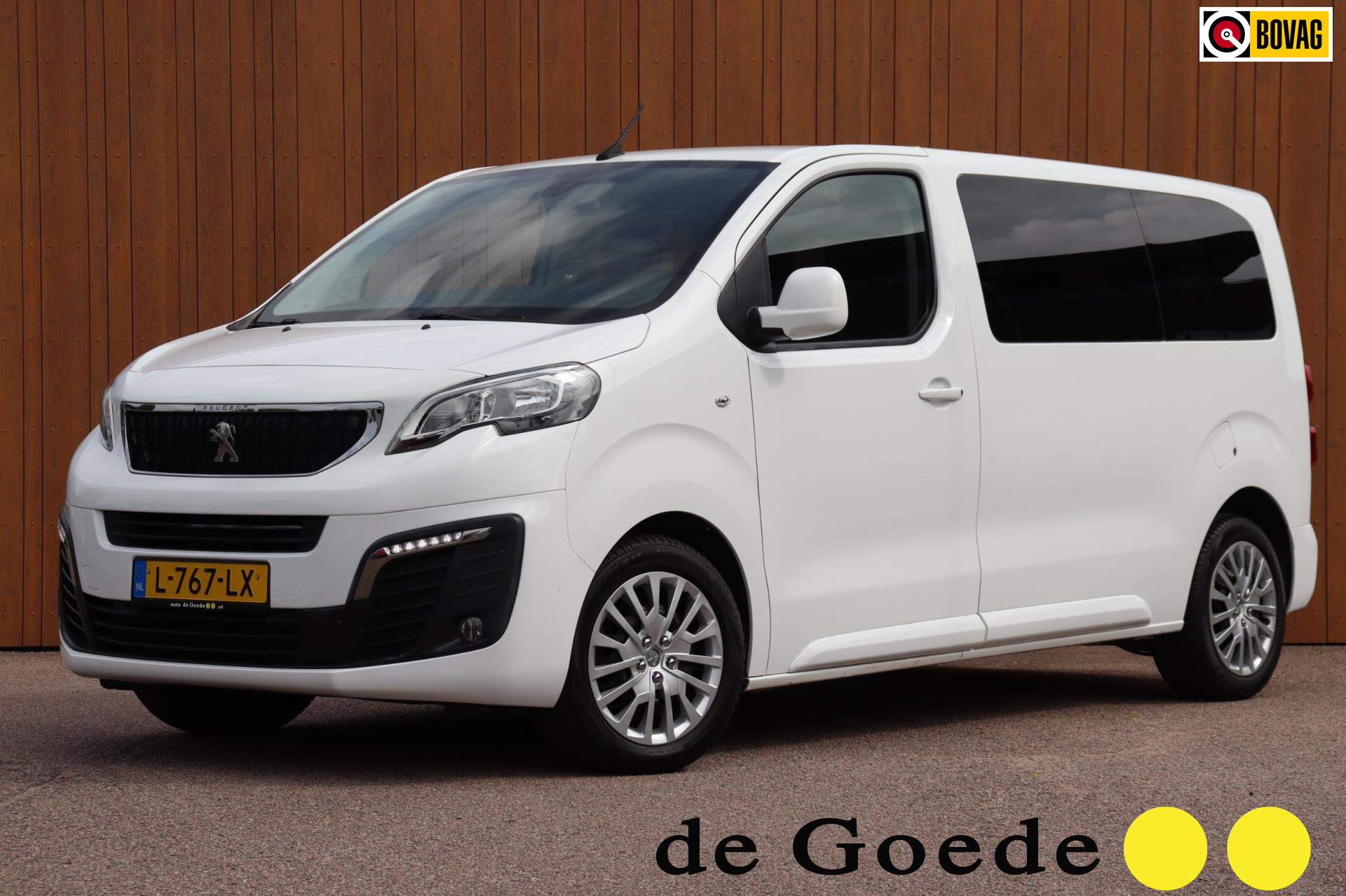 Foto van Peugeot Traveller