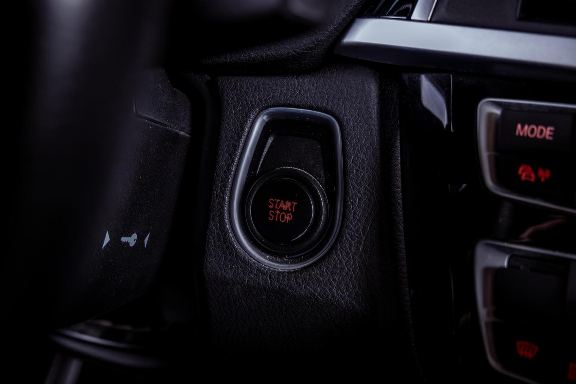 Foto van BMW 330e Iperformance