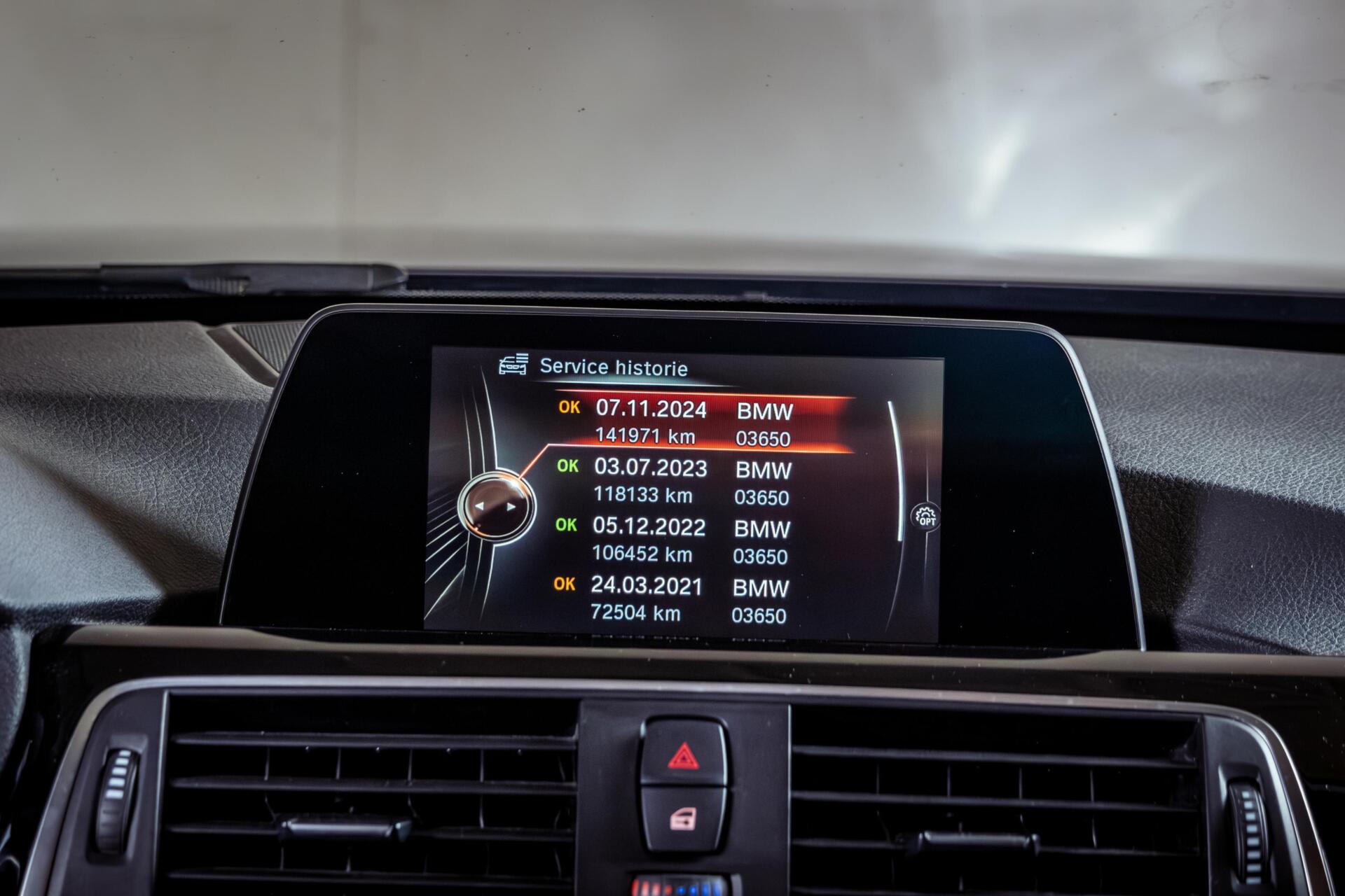 Foto van BMW 330e Iperformance