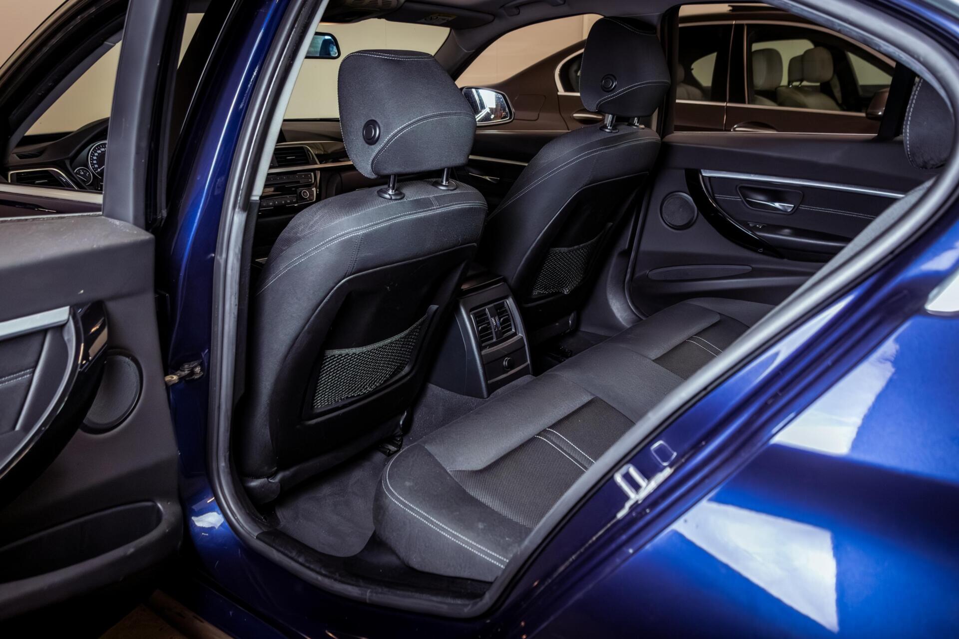 Foto van BMW 330e Iperformance