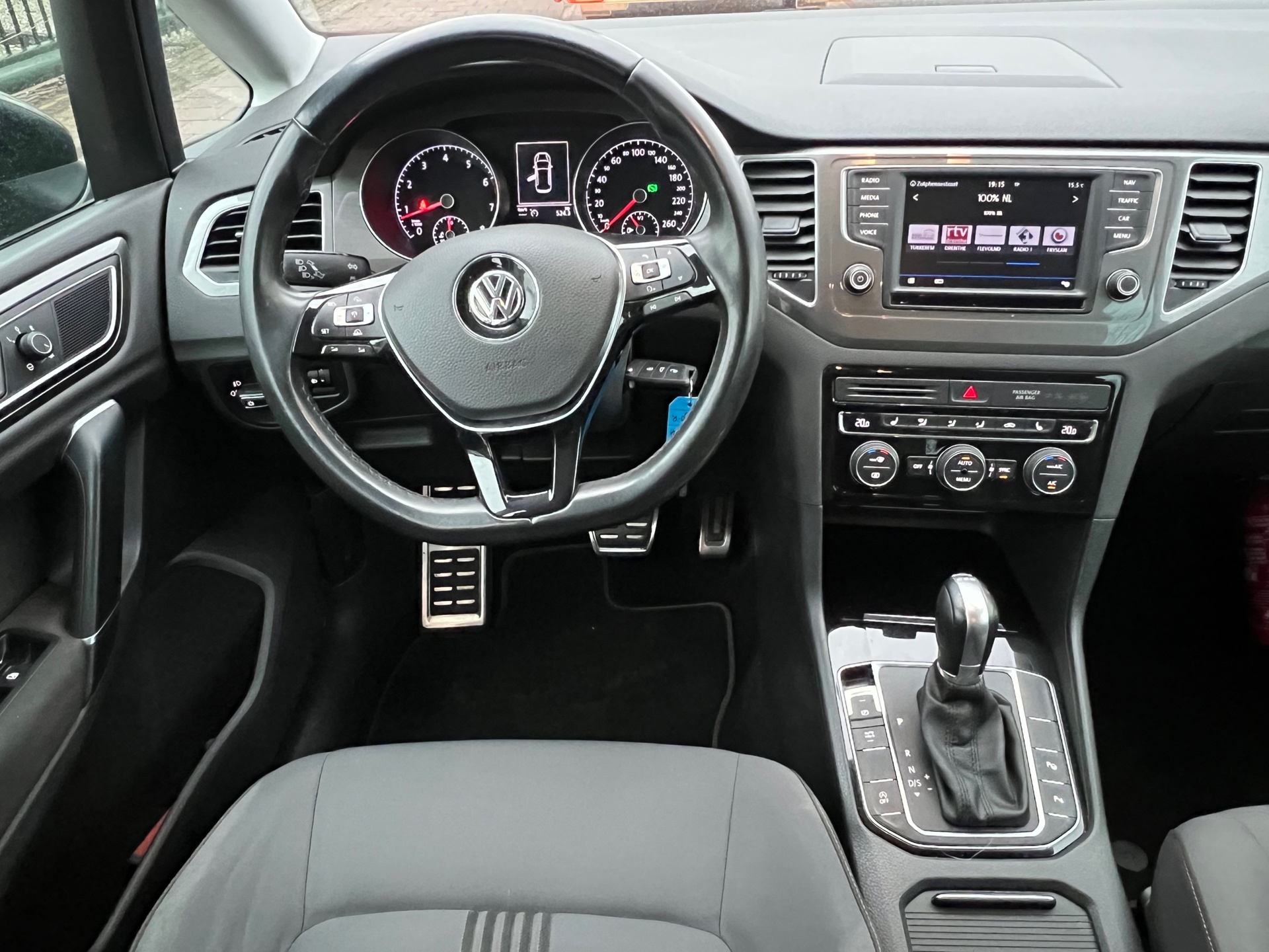 Foto van Volkswagen Golf Sportsvan