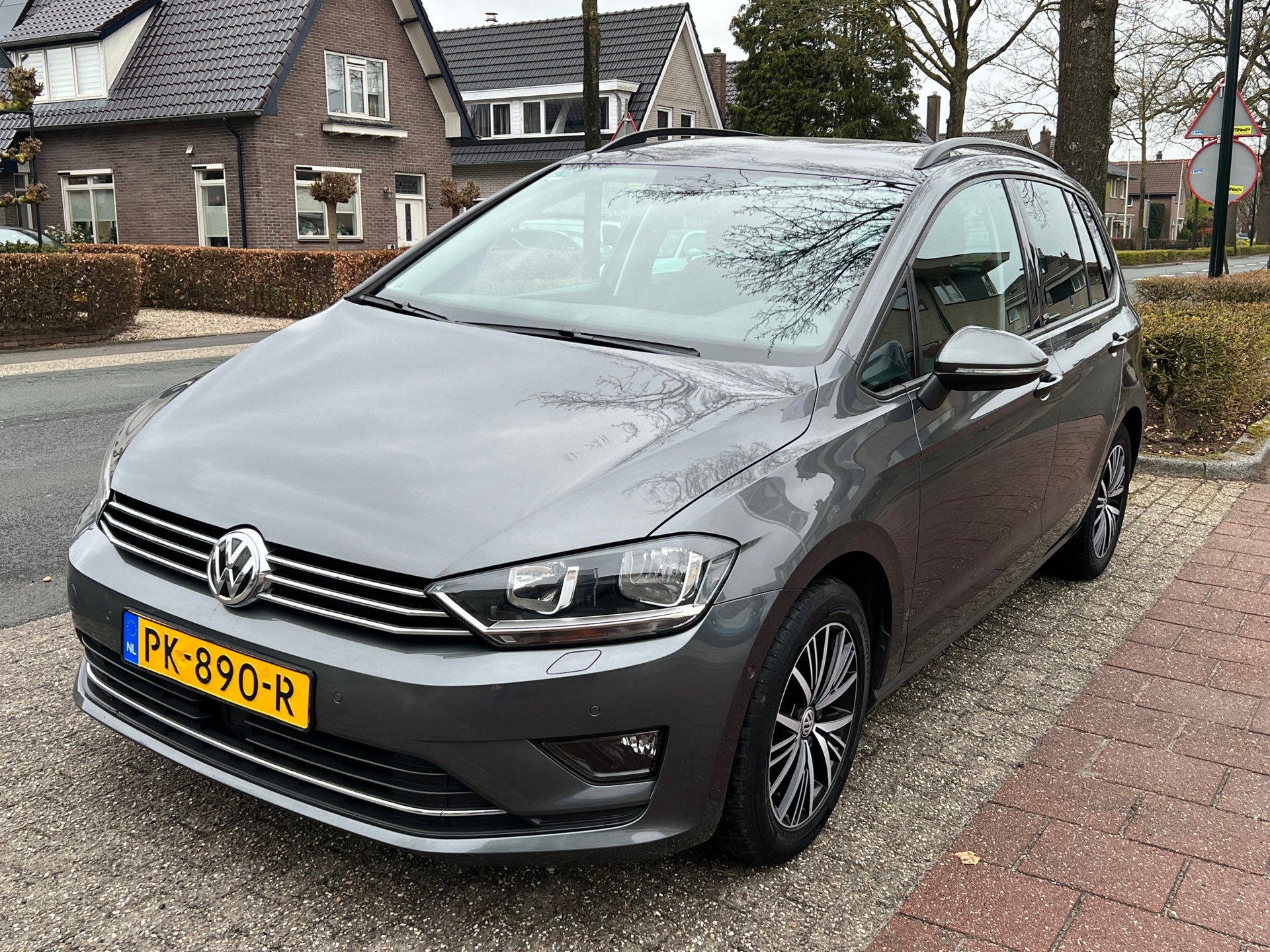 Foto van Volkswagen Golf Sportsvan