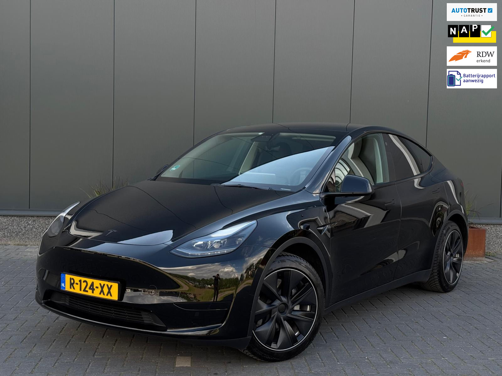 Tesla Model Y RWD 58 kWh SOH 92% ORG NL | PANO | LEDER | NAVI | 360 CAMERA | LED | NAP | ASSIST 2022 - voorkant
