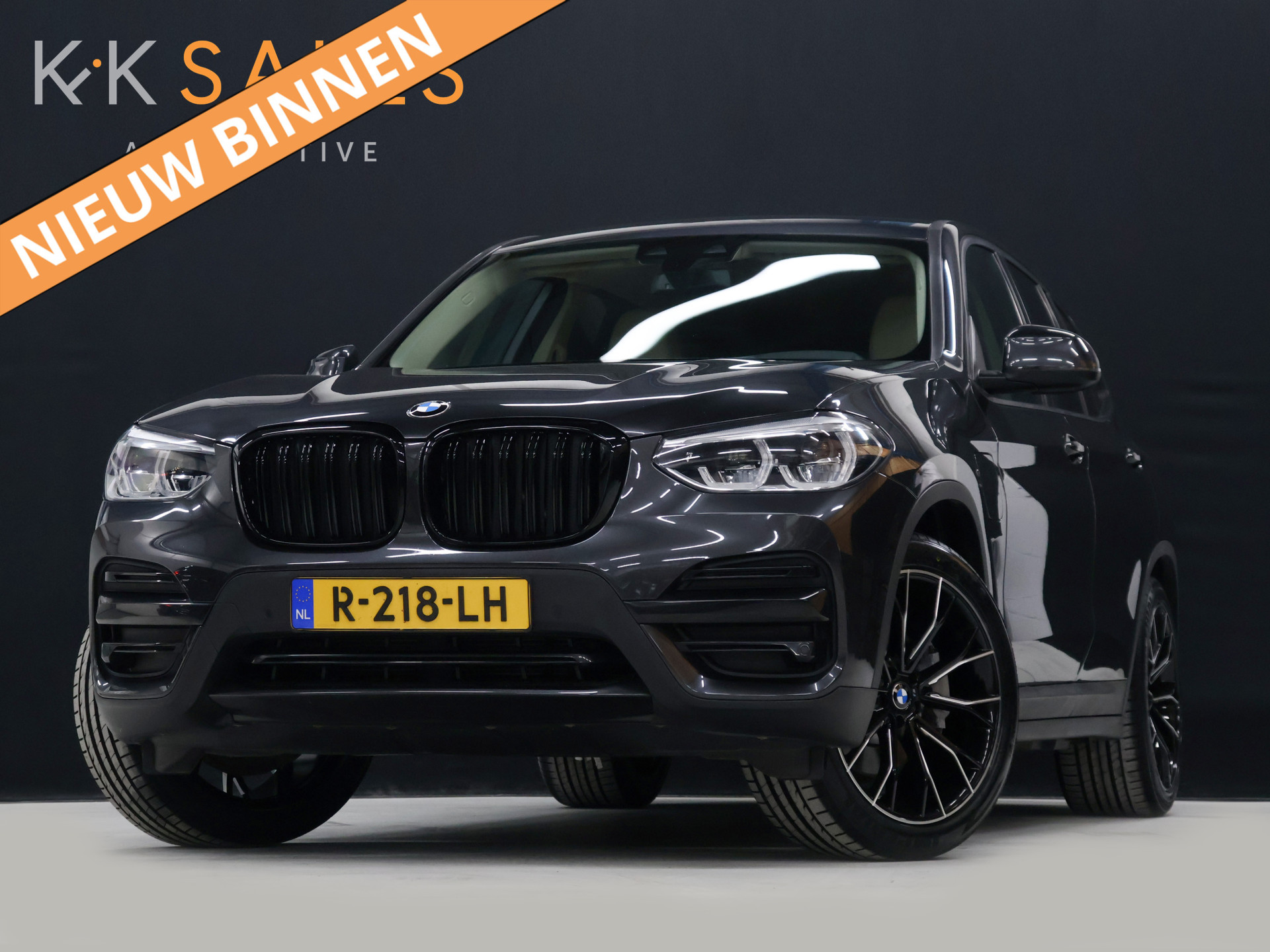 Foto van BMW X3 XDRIVE30E