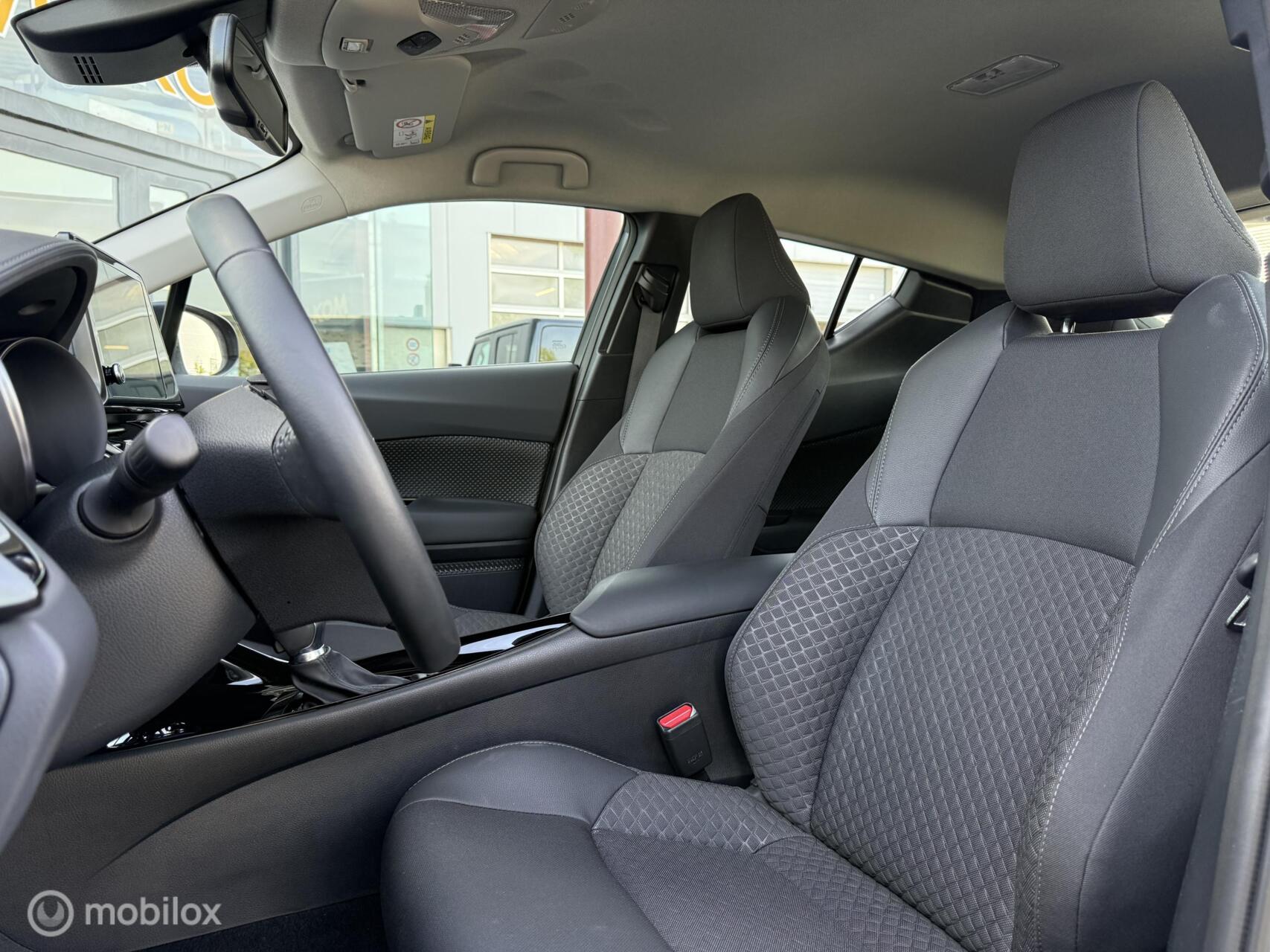 Foto van Toyota Toyota C-hr