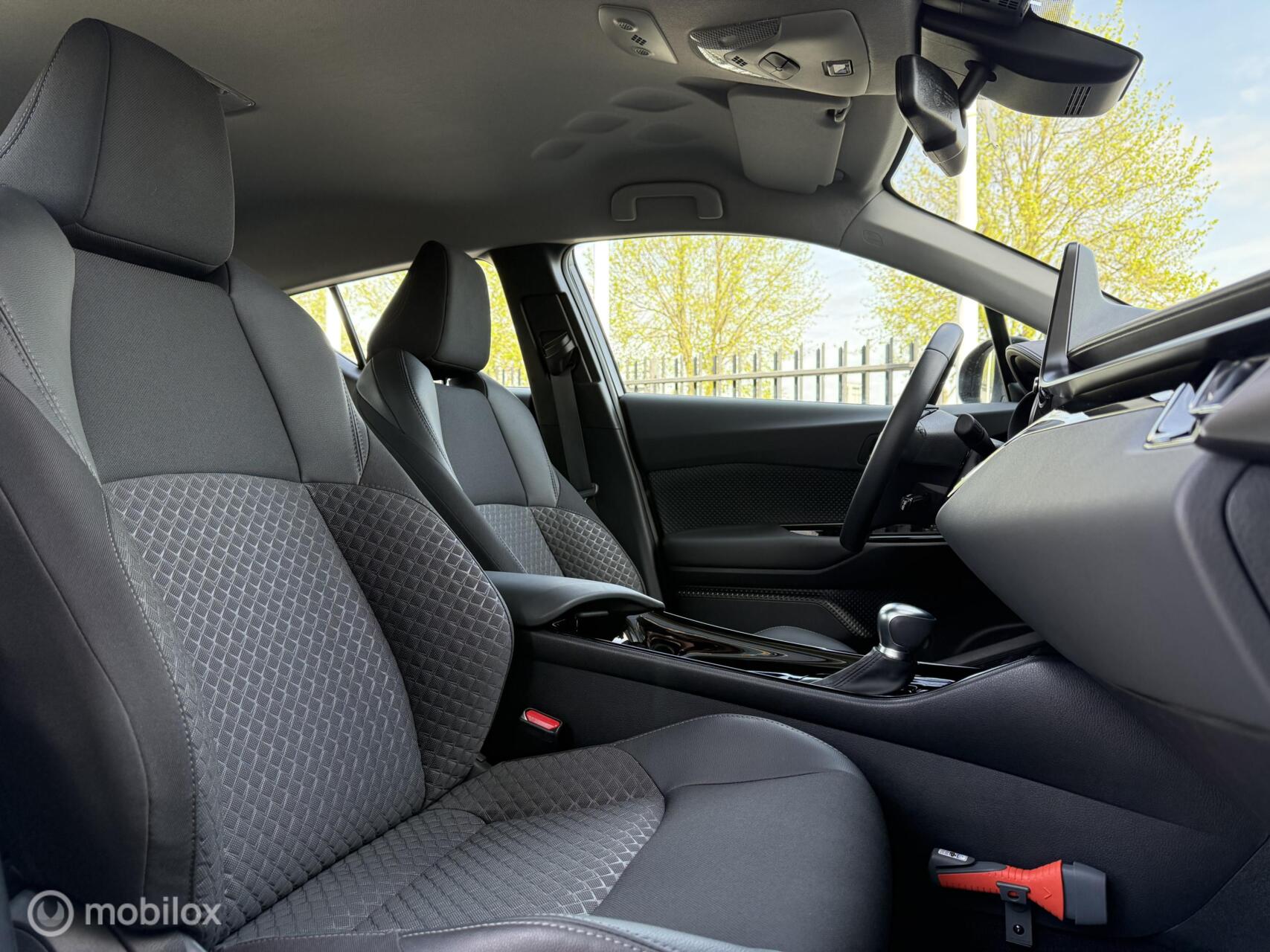 Foto van Toyota Toyota C-hr
