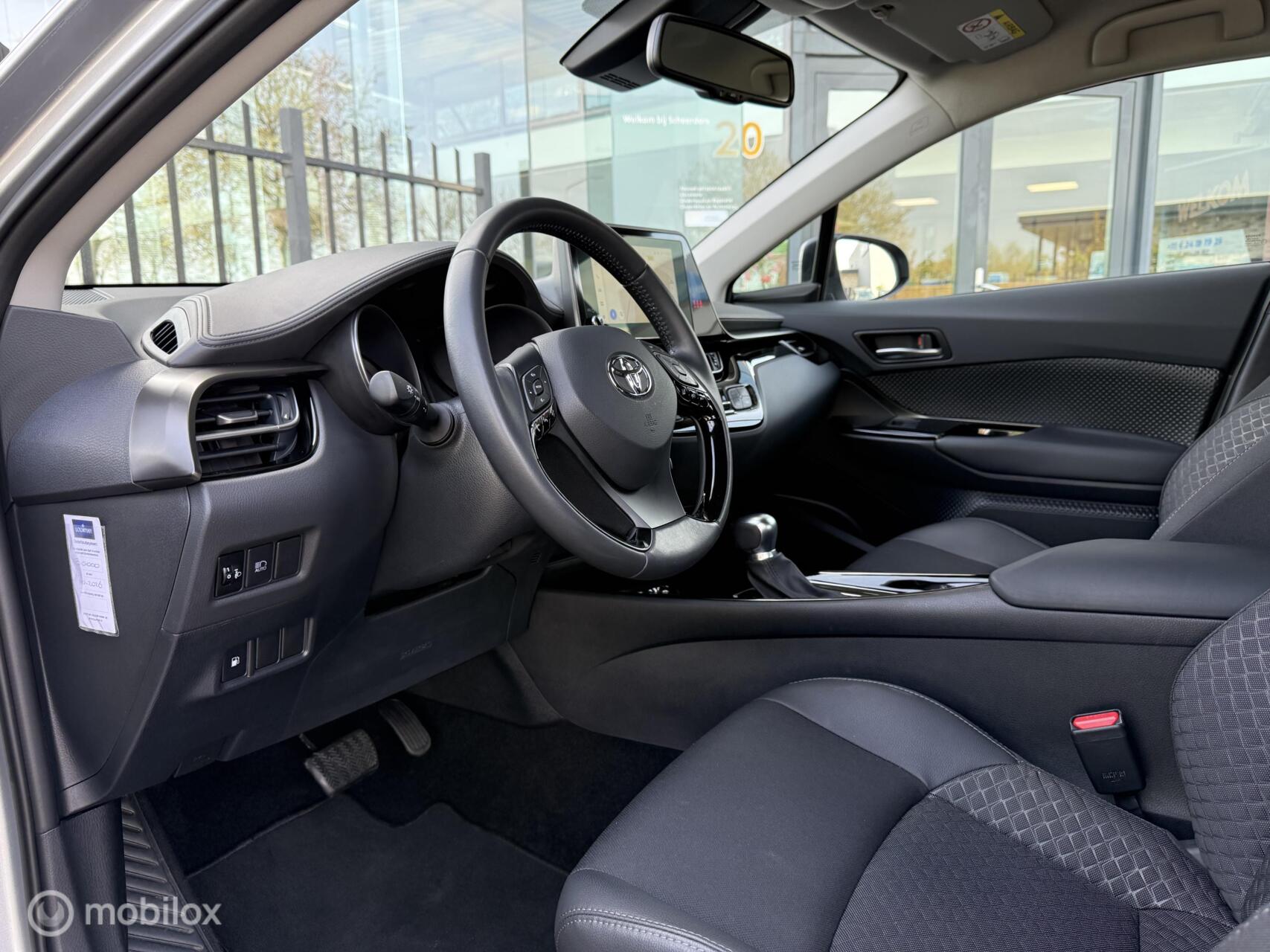 Foto van Toyota Toyota C-hr