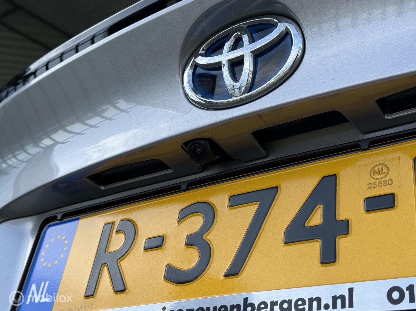 Foto van Toyota Toyota C-hr