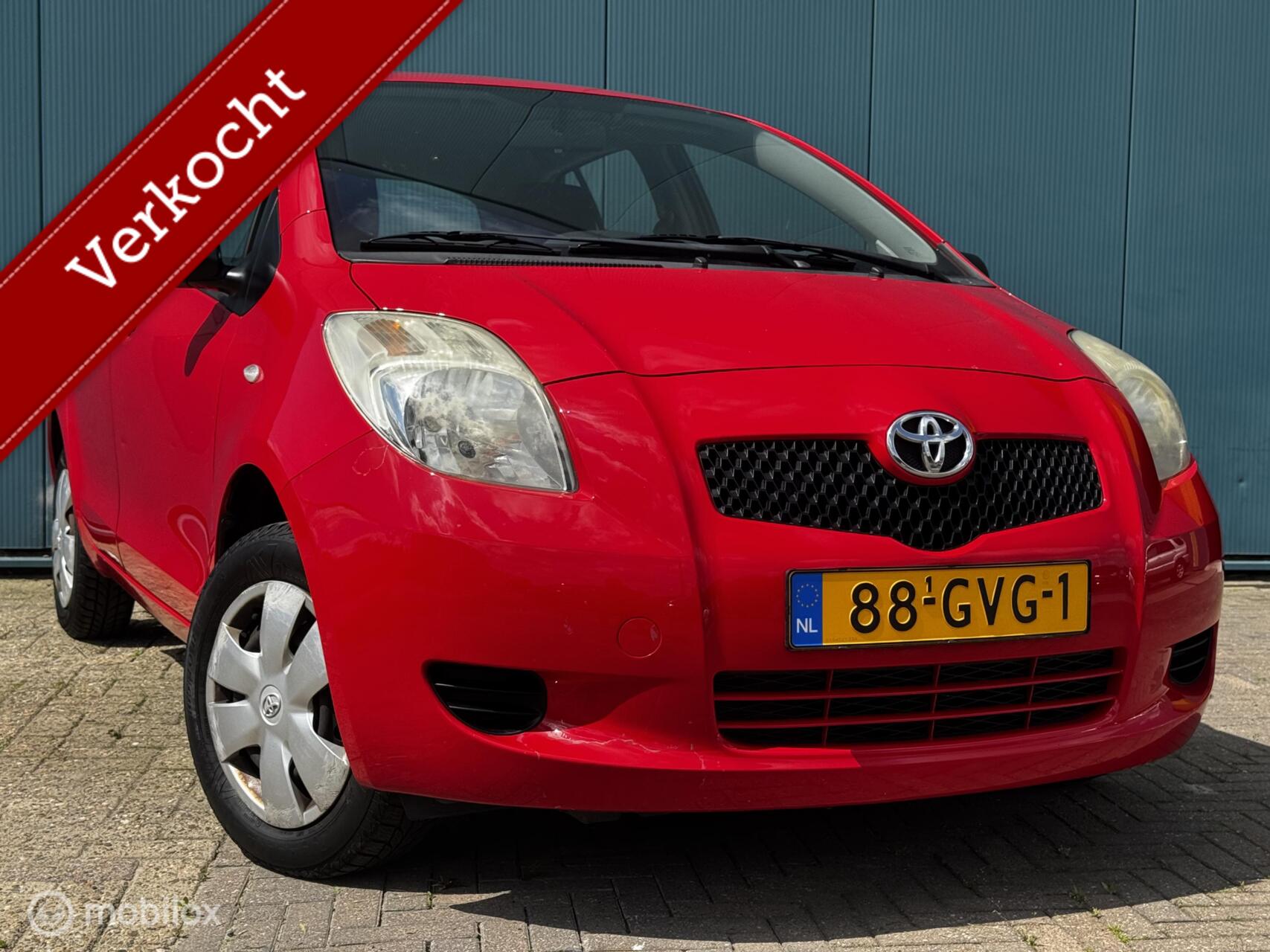 Toyota Toyota Yaris 1.0 VVTi + 5Drs 1ste Eigenaar Dealer Onderhouden APK 21-05-2027 2008 - voorkant
