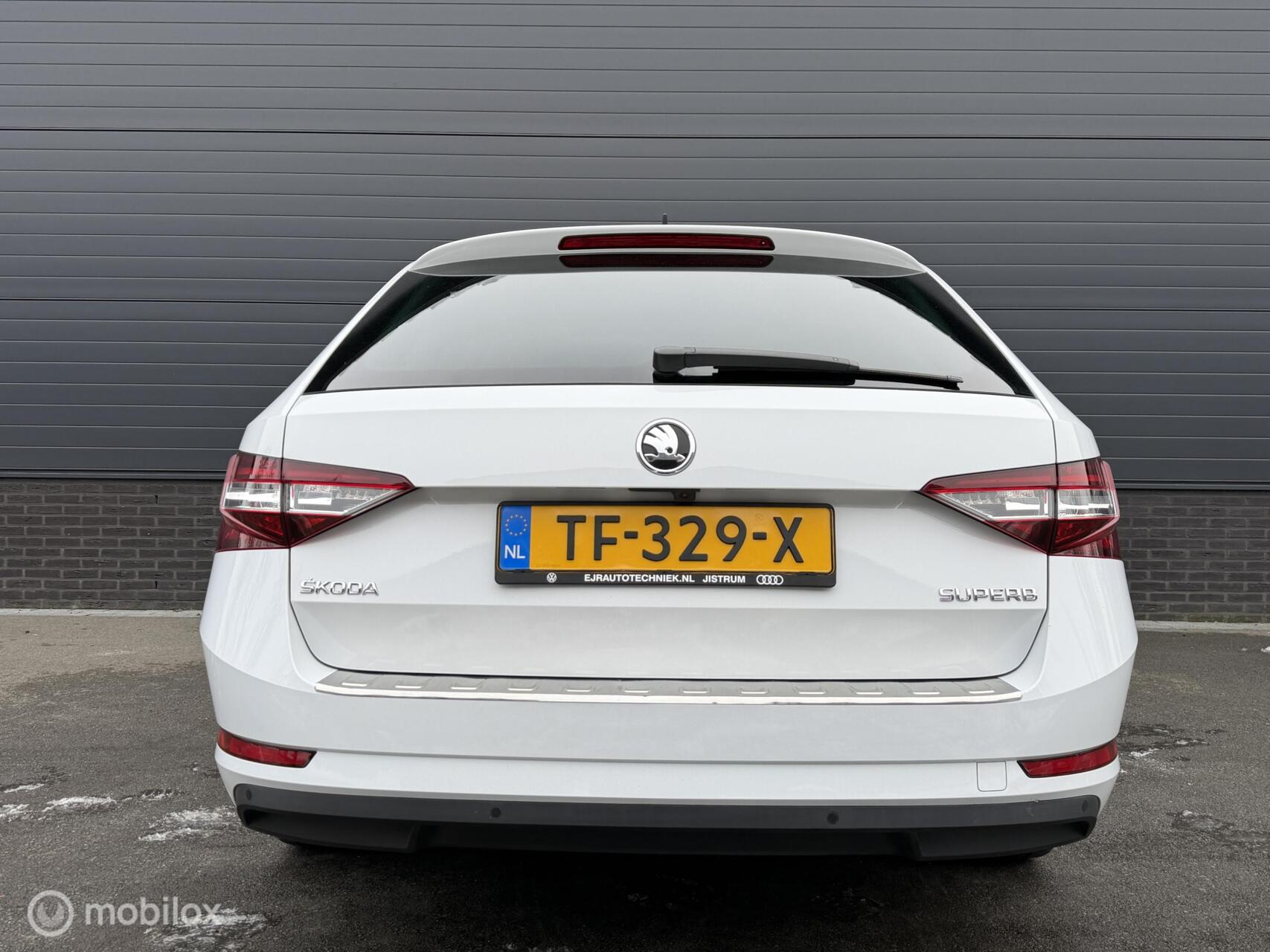 Foto van Skoda Superb