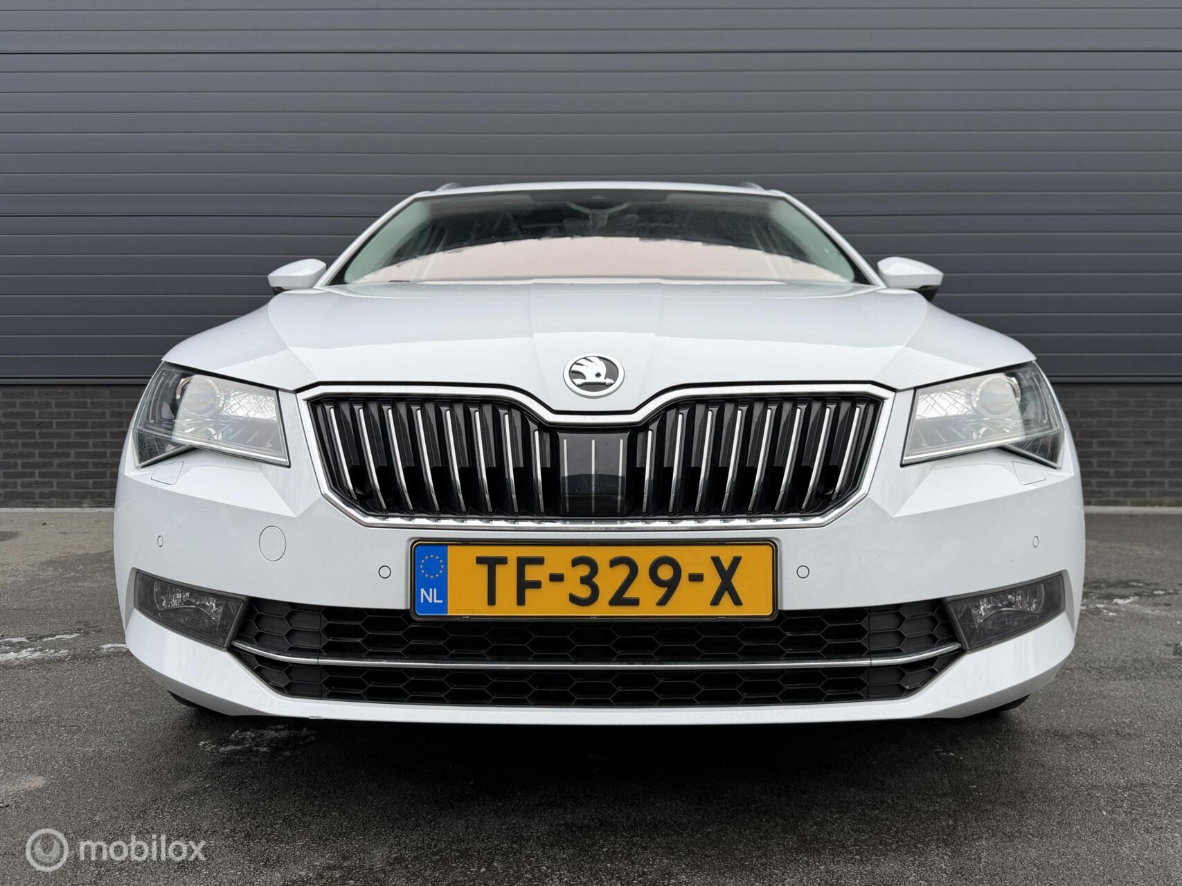 Foto van Skoda Superb