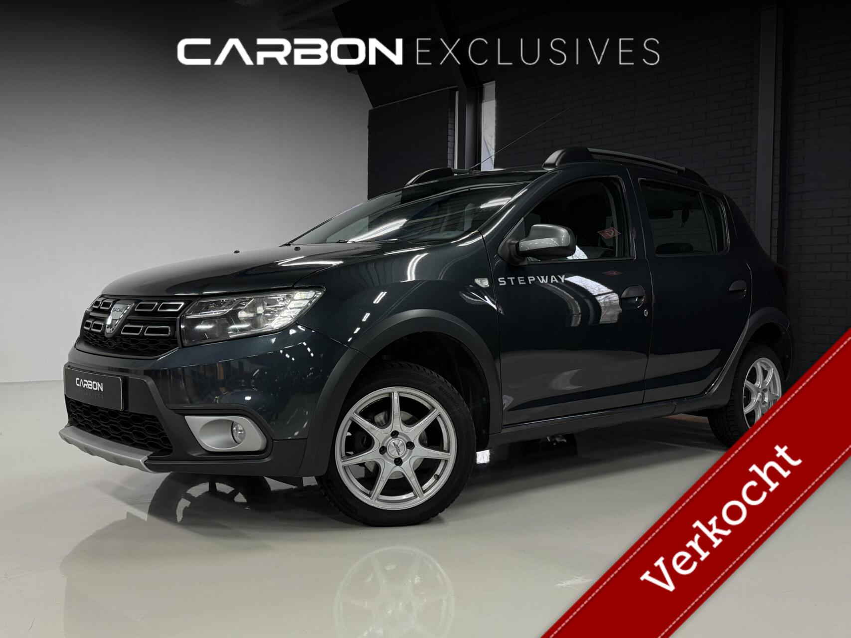 Dacia Sandero Stepway 0.9 TCe | Nieuwe APK | Camera | PDC 2017 - voorkant