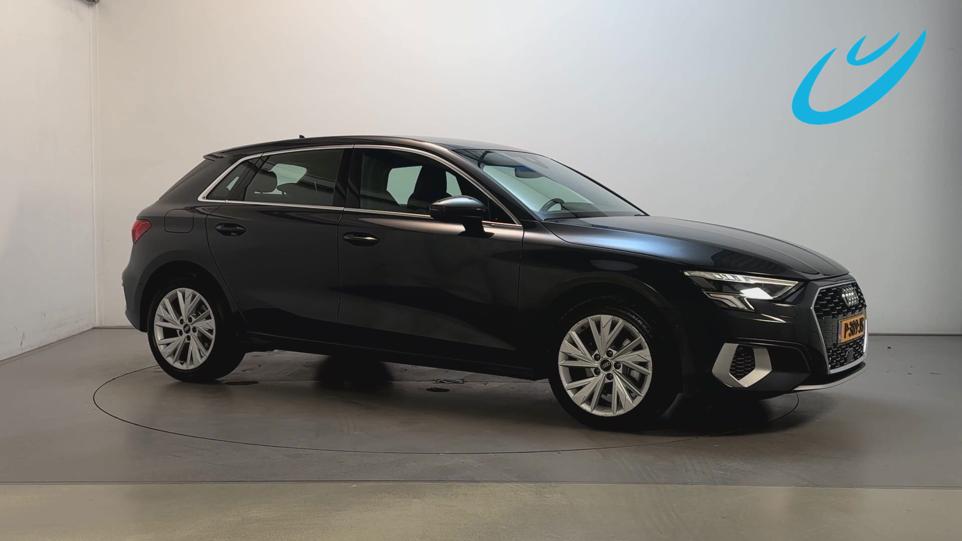 Audi A3 Sportback 30 TFSI S-Tronic Advanced Edition LED Camera Navigatie Stoelverwarming 2022 - voorkant