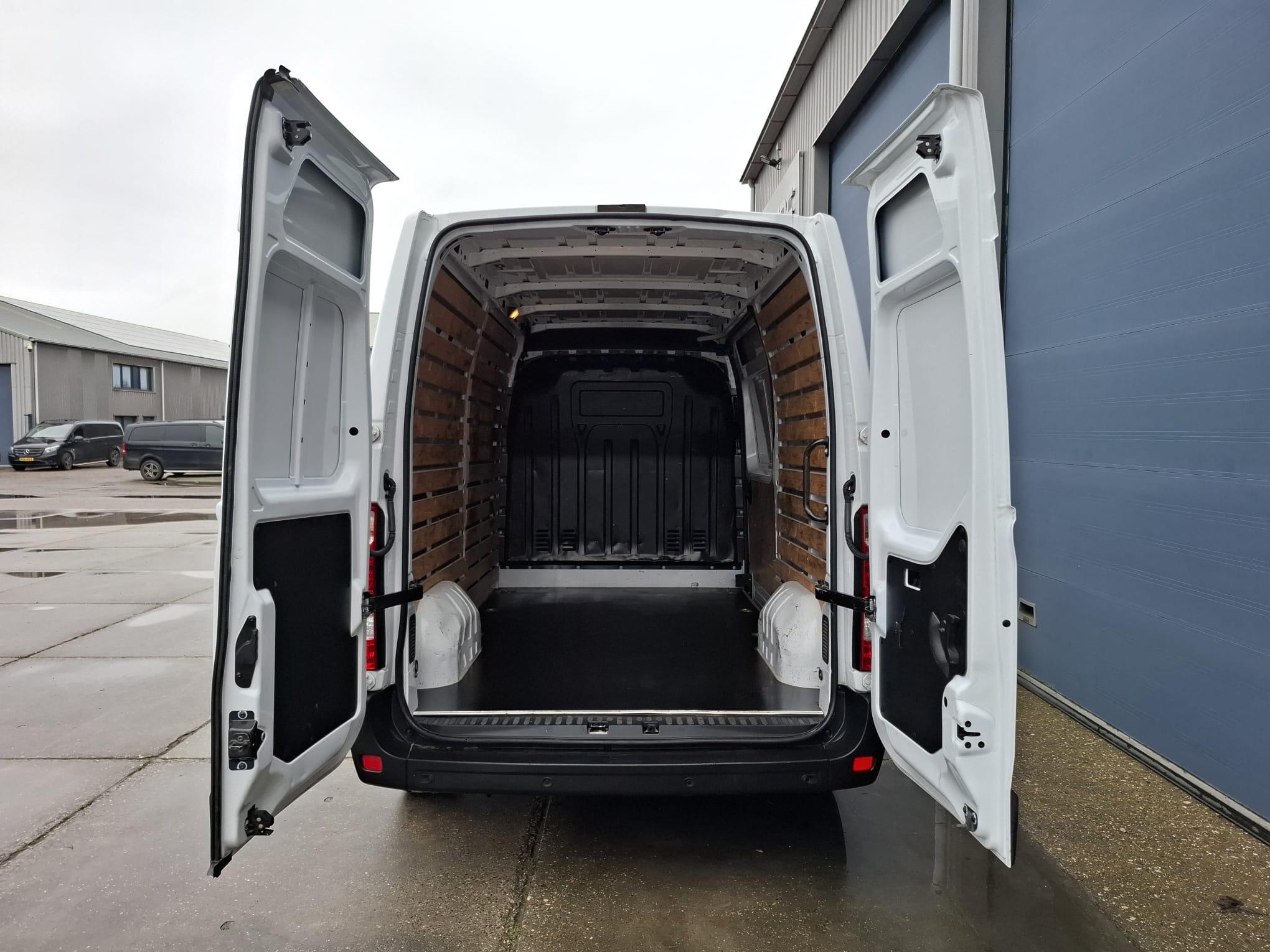 Foto van Opel Movano