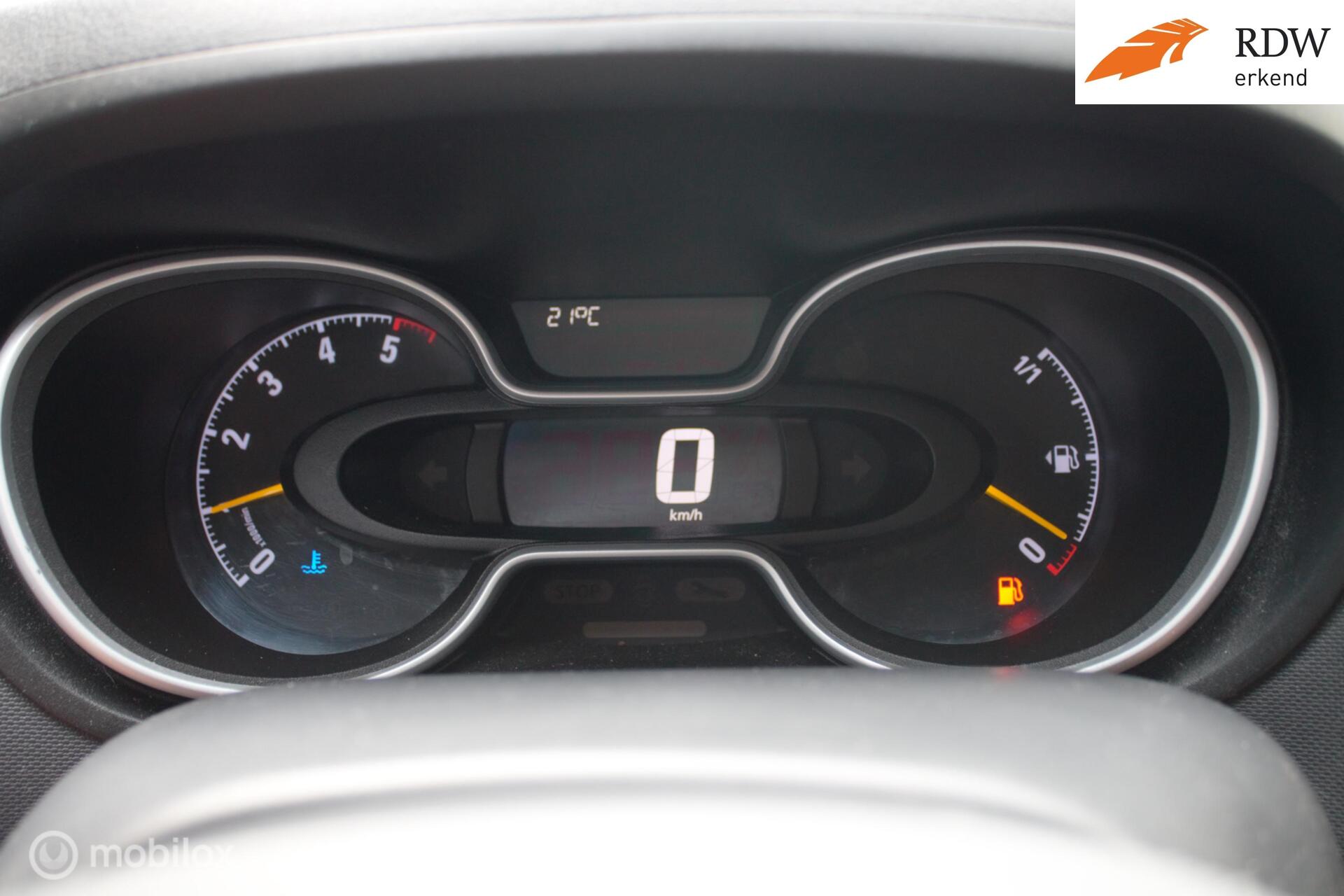 Foto van Opel Vivaro-b