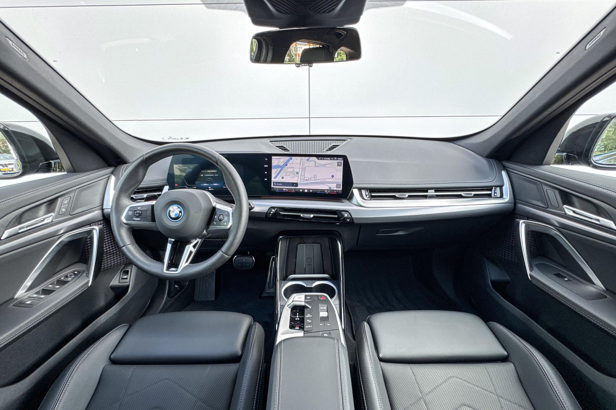 Foto van BMW Ix1 Edrive20