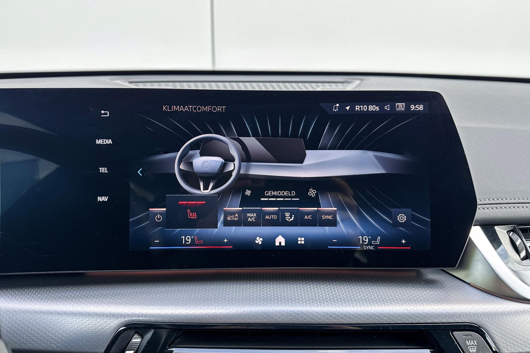 Foto van BMW Ix1 Edrive20