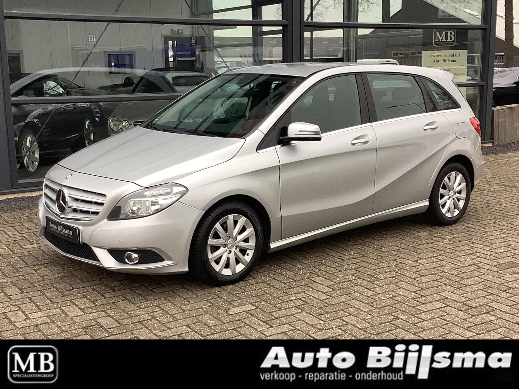 Mercedes-Benz B 200 200 automaat, cruise, stoelverwarming, parkeersensoren 2012 - voorkant