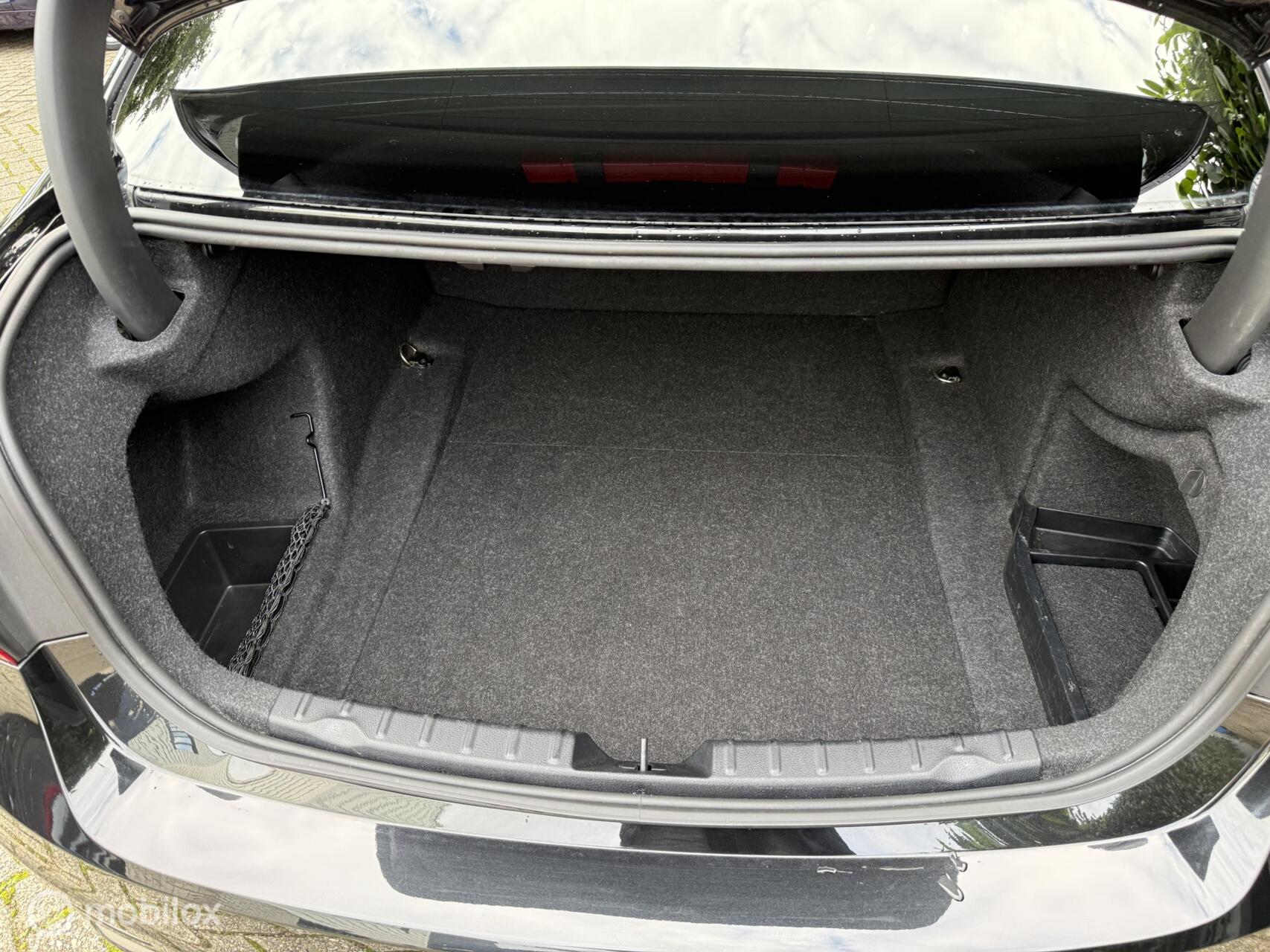 Foto van BMW 318i