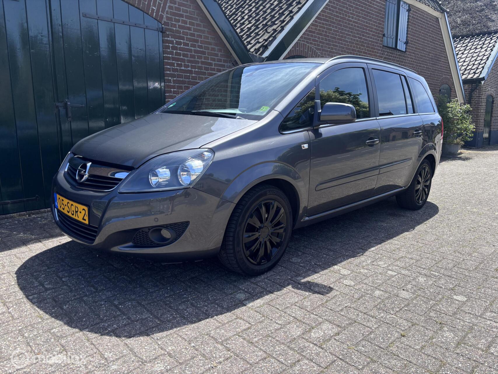 Foto van Opel Zafira