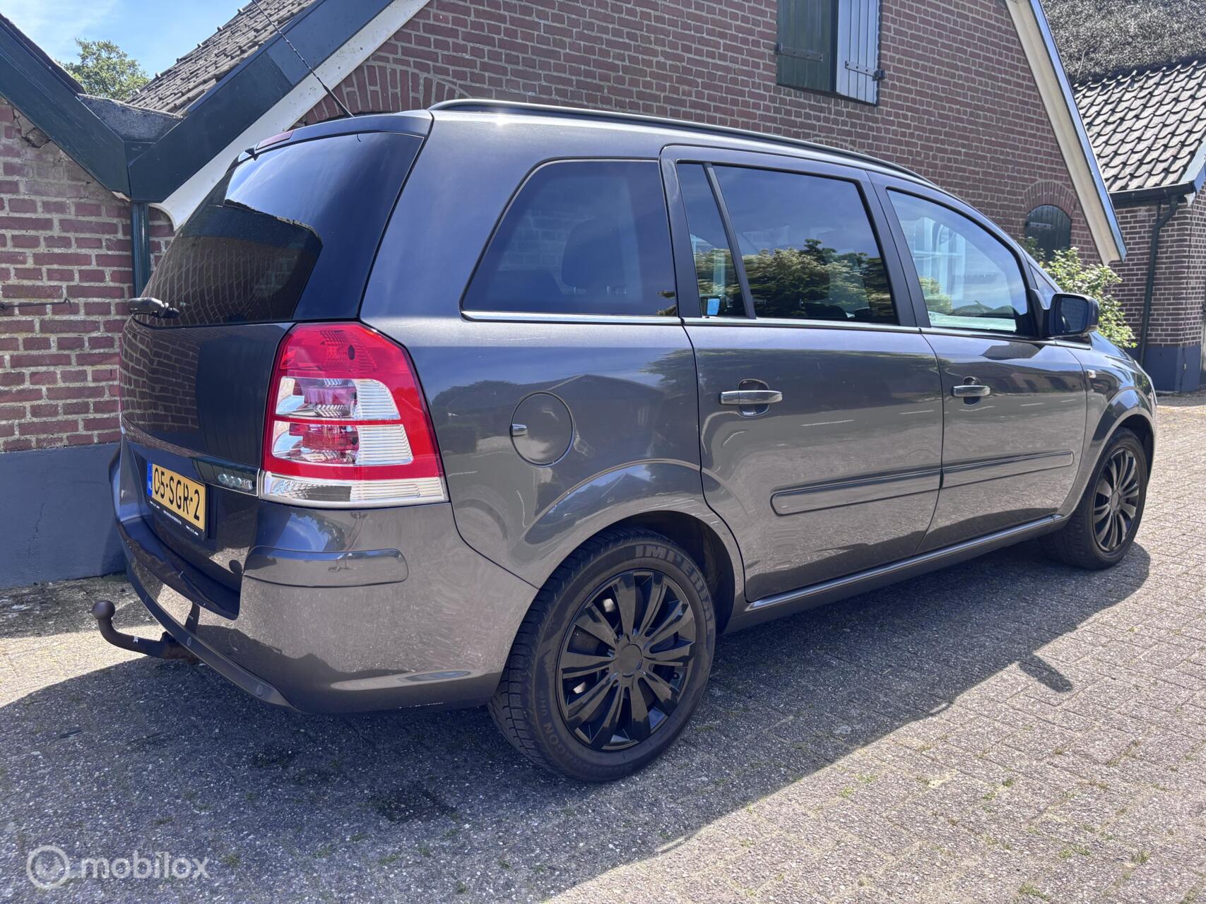 Foto van Opel Zafira