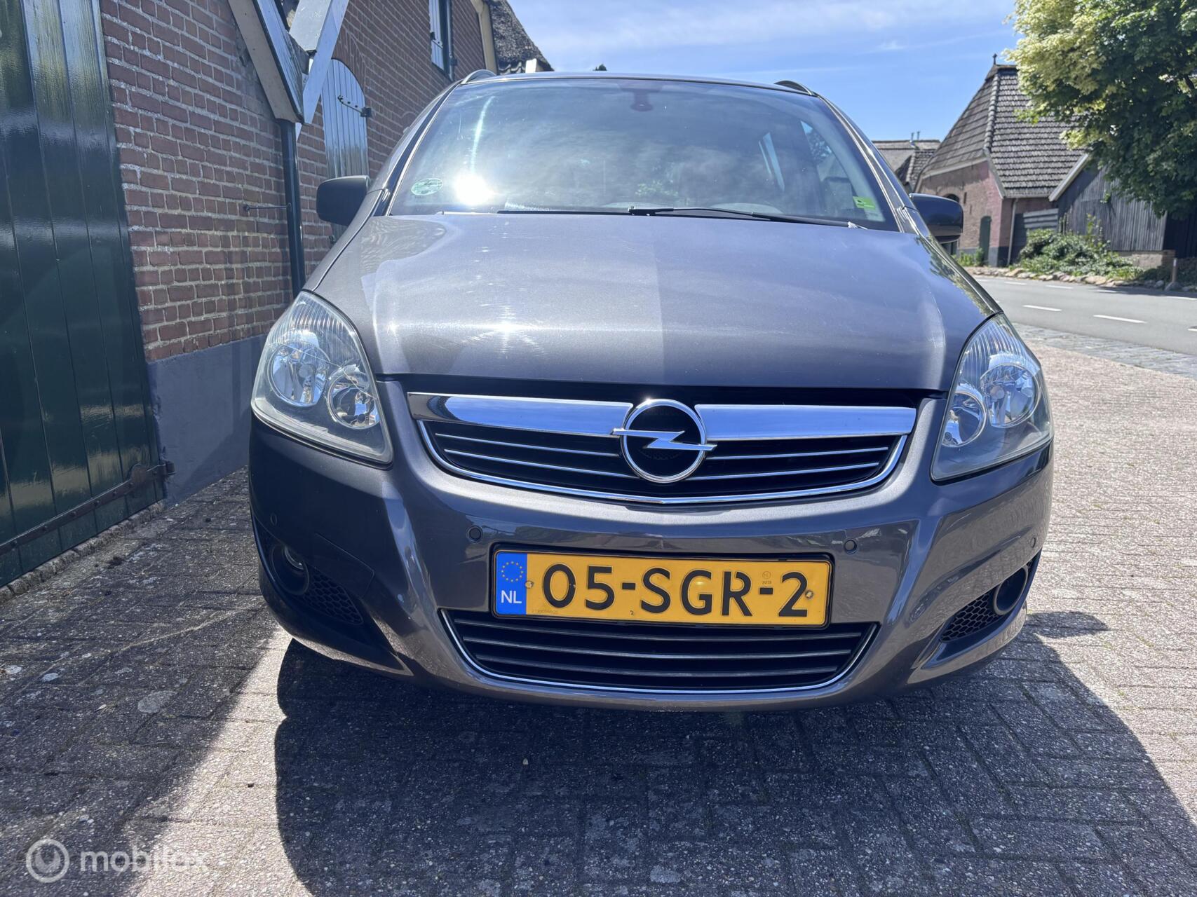 Foto van Opel Zafira