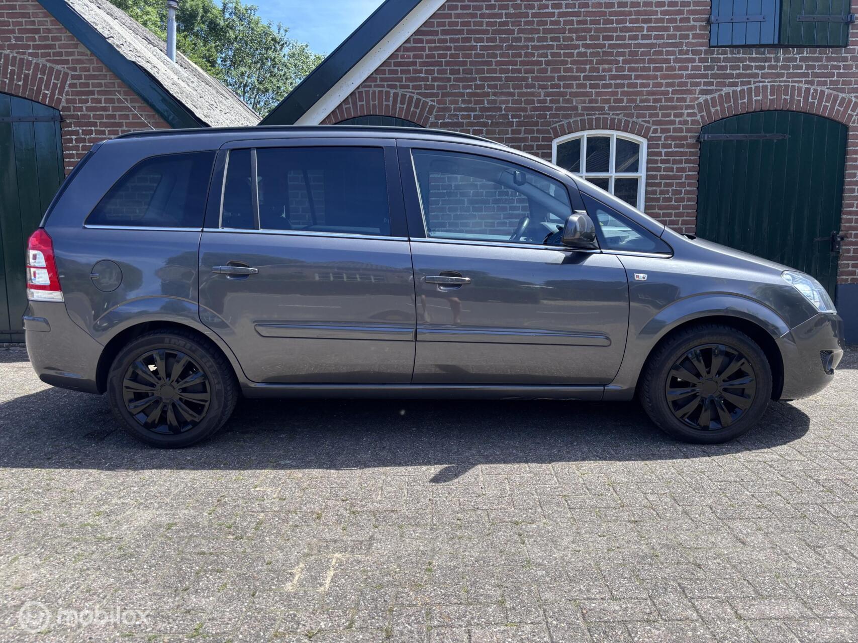 Foto van Opel Zafira