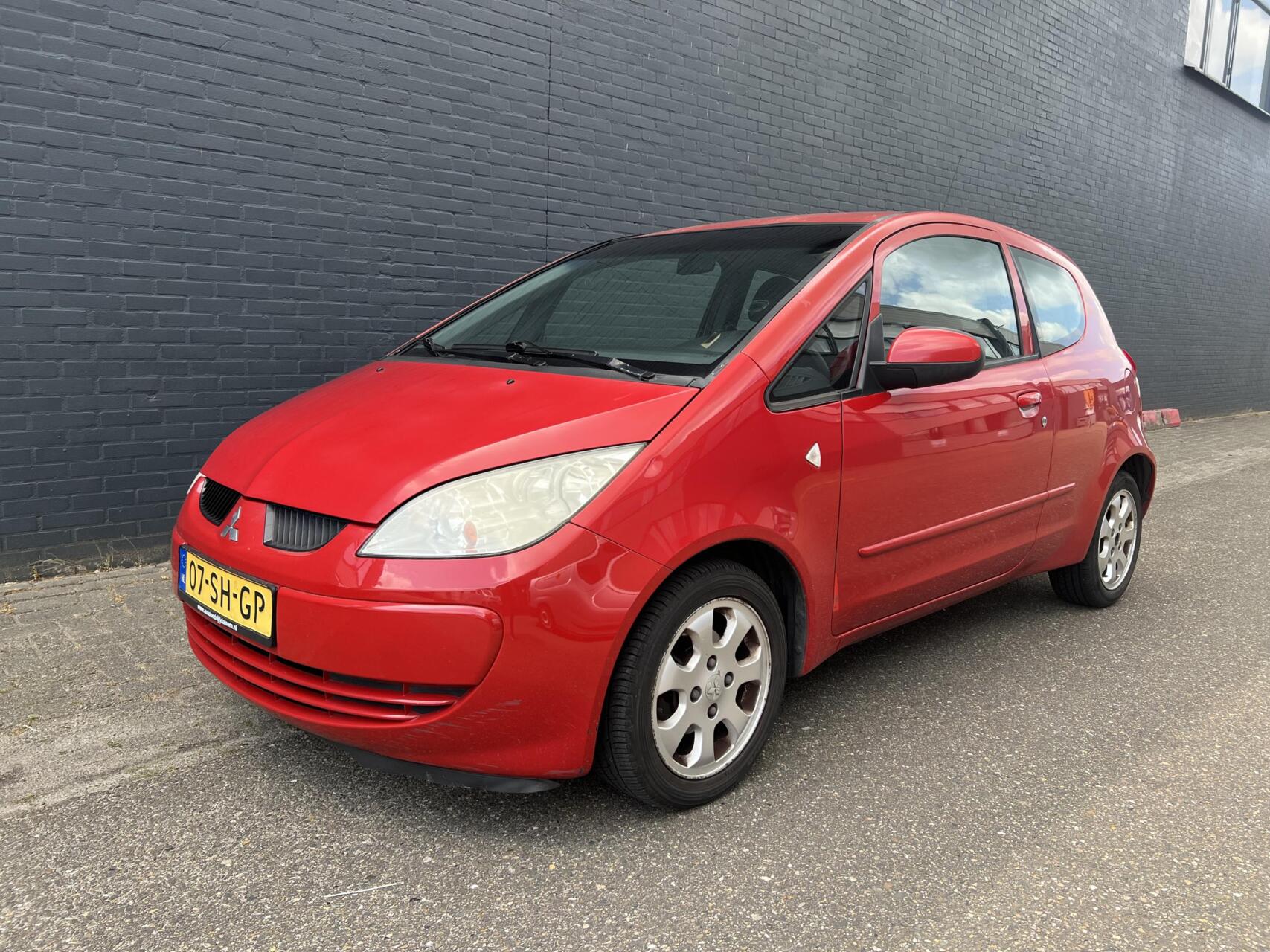Foto van Mitsubishi Colt