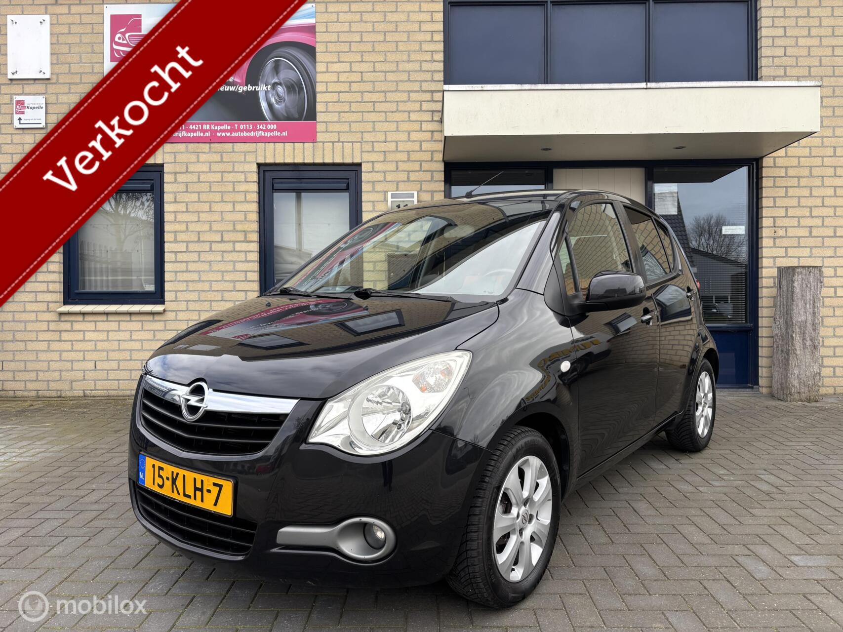 Opel Agila 1.2 Edition 2010 - voorkant