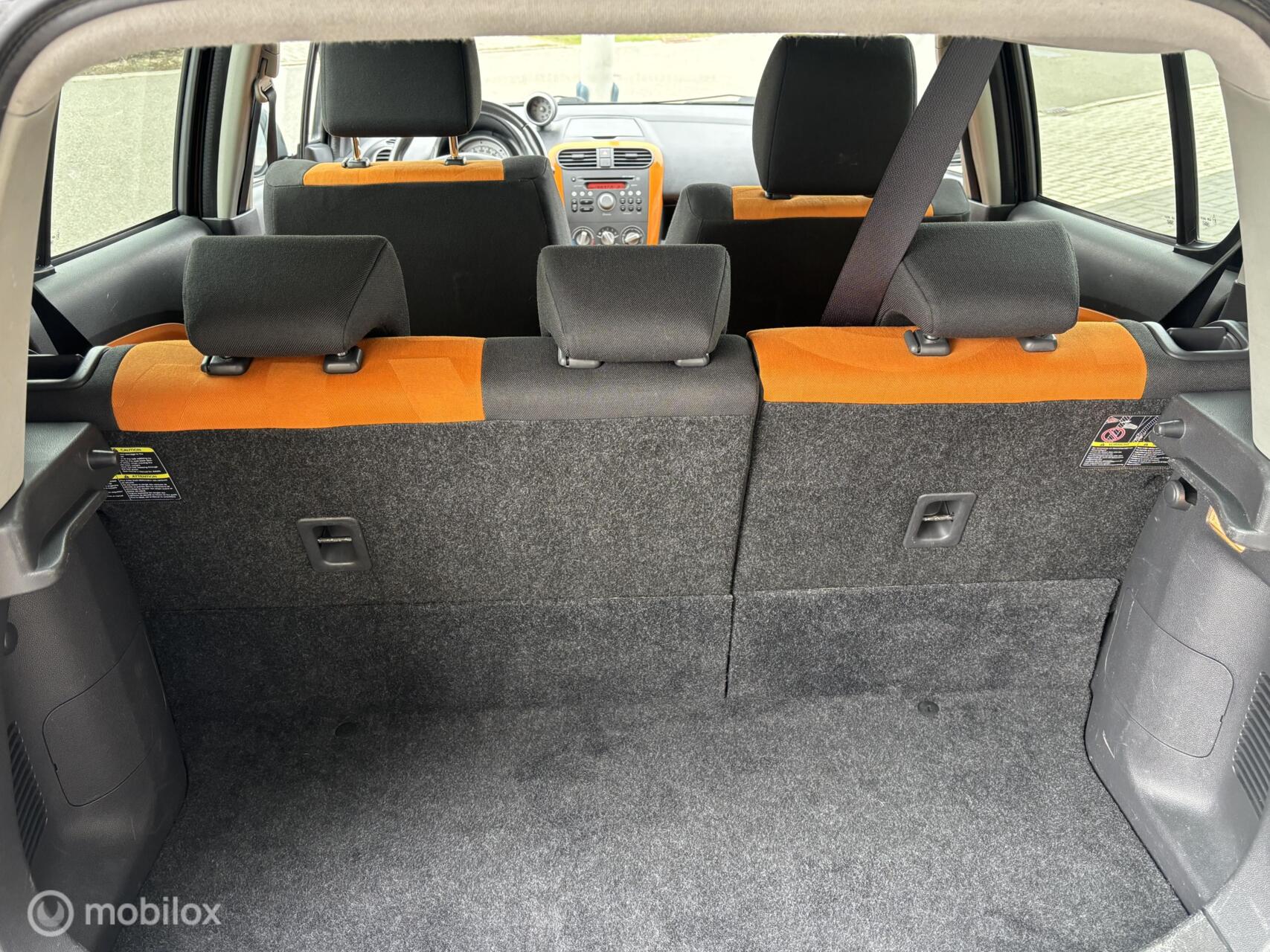 Foto van Opel Agila