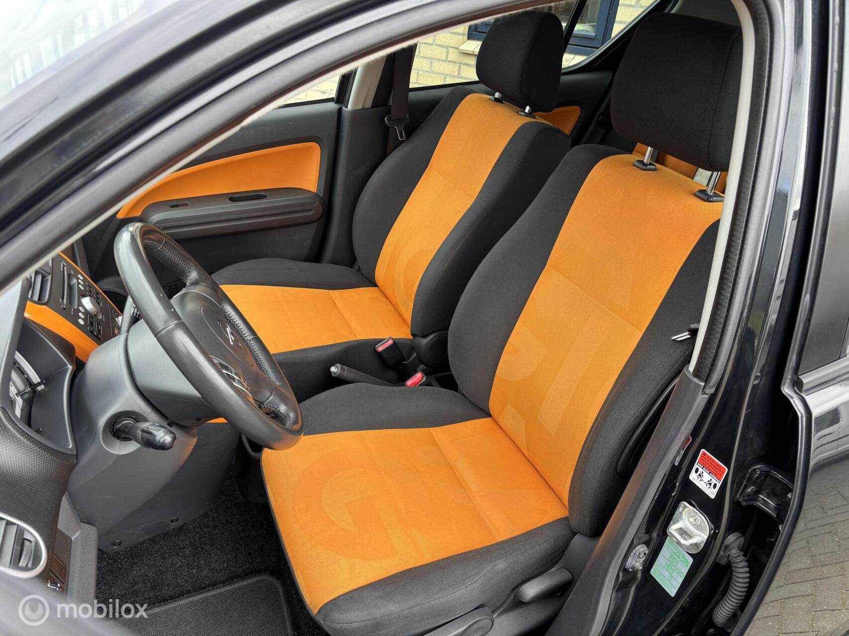 Foto van Opel Agila