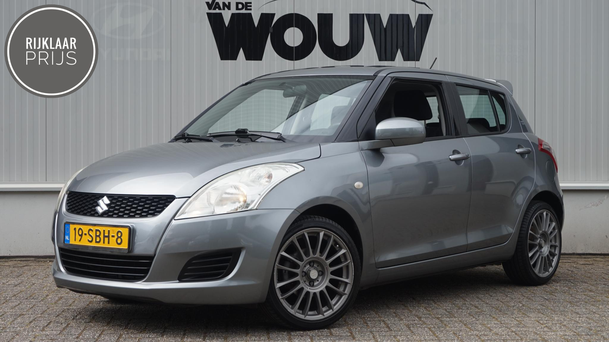 Foto van SUZUKI SWIFT
