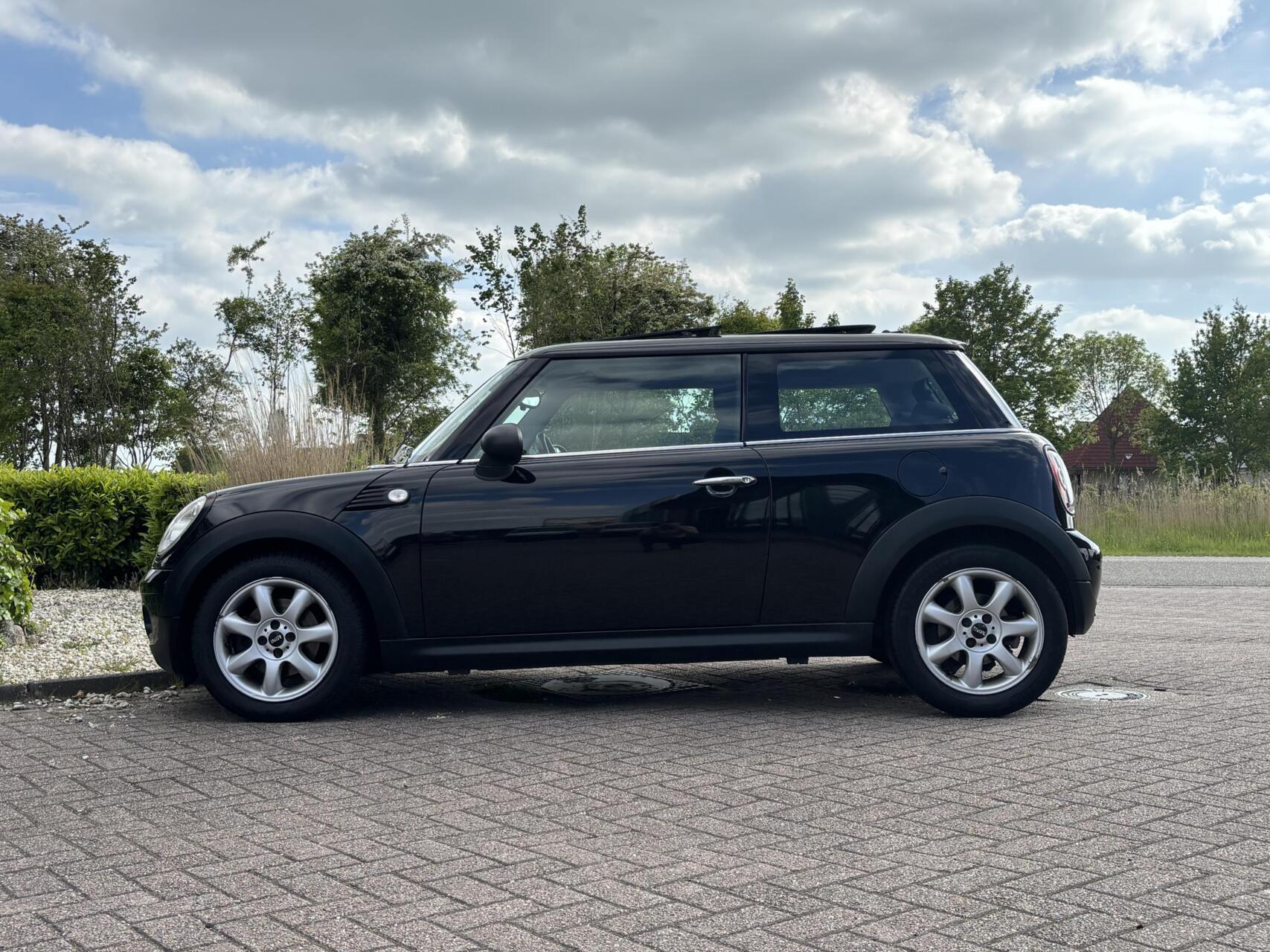 Foto van Mini One