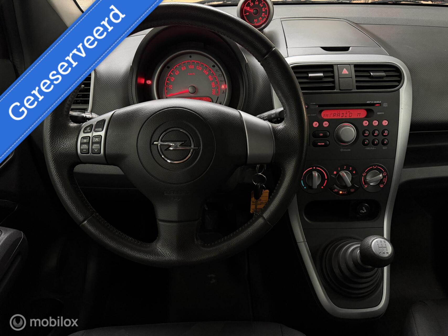 Foto van Opel Agila