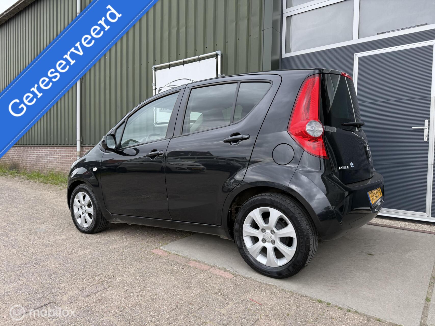Foto van Opel Agila